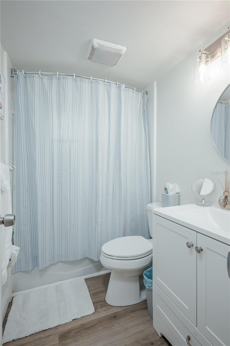 HENSONVILLE - Residential