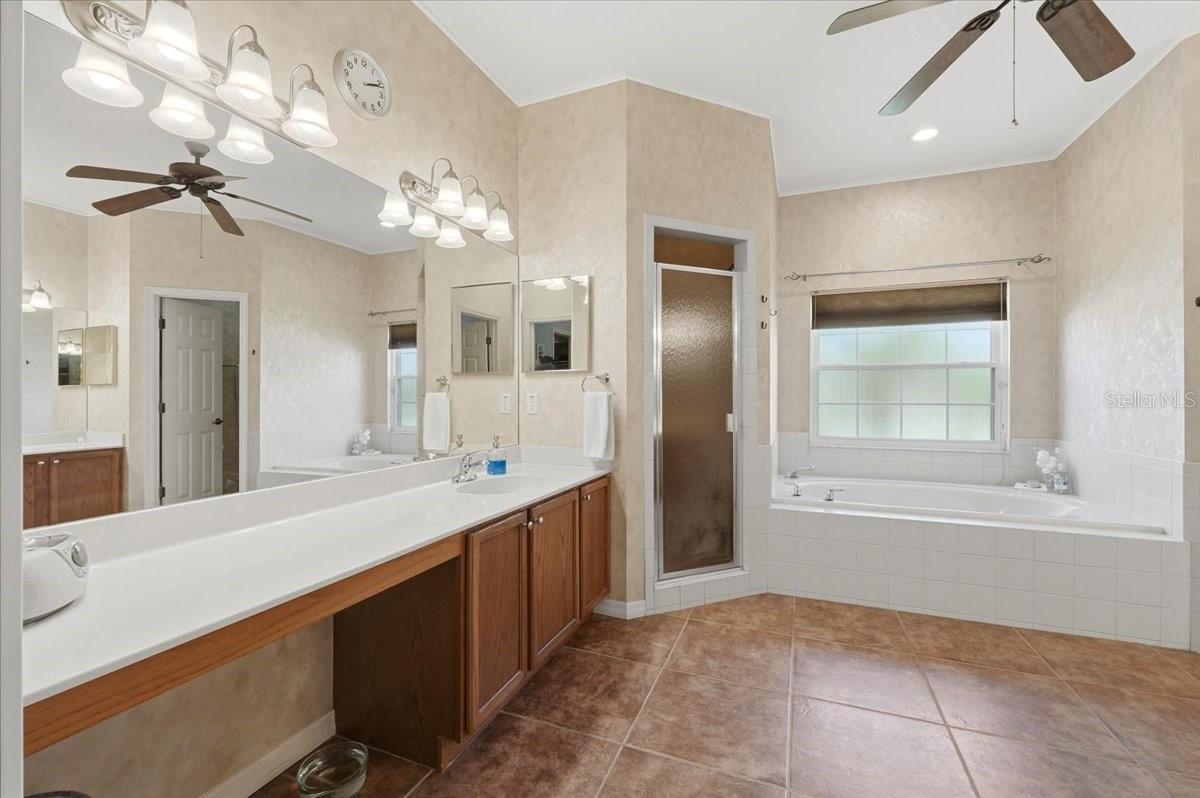 LAKE ASHTON GOLF CLUB PH 01 - Residential