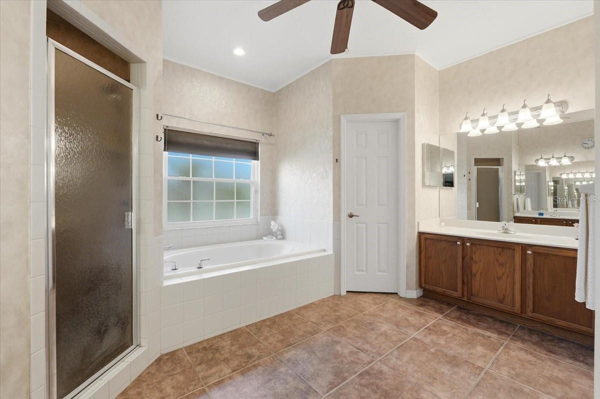 LAKE ASHTON GOLF CLUB PH 01 - Residential