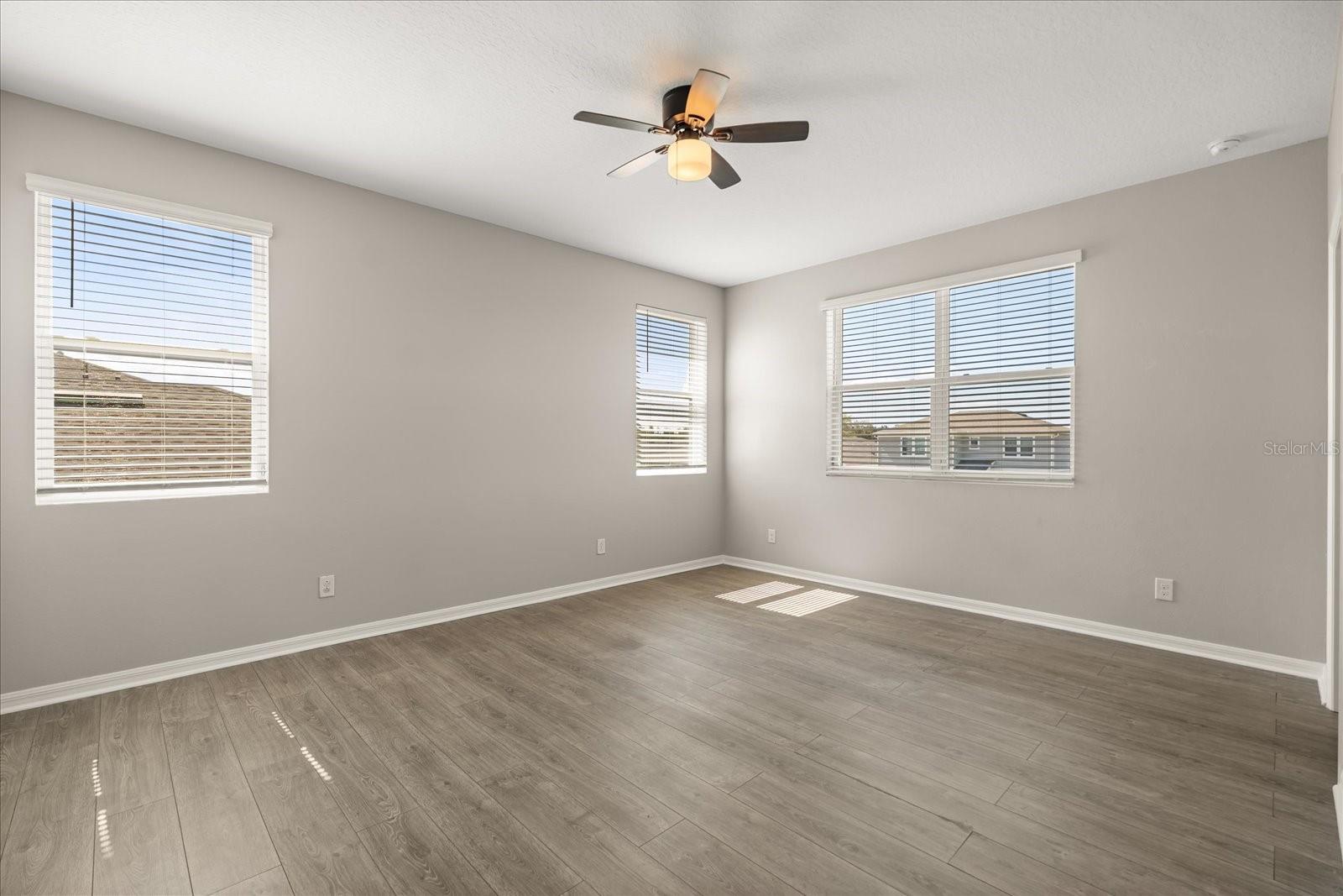 SOLA VISTA - Residential