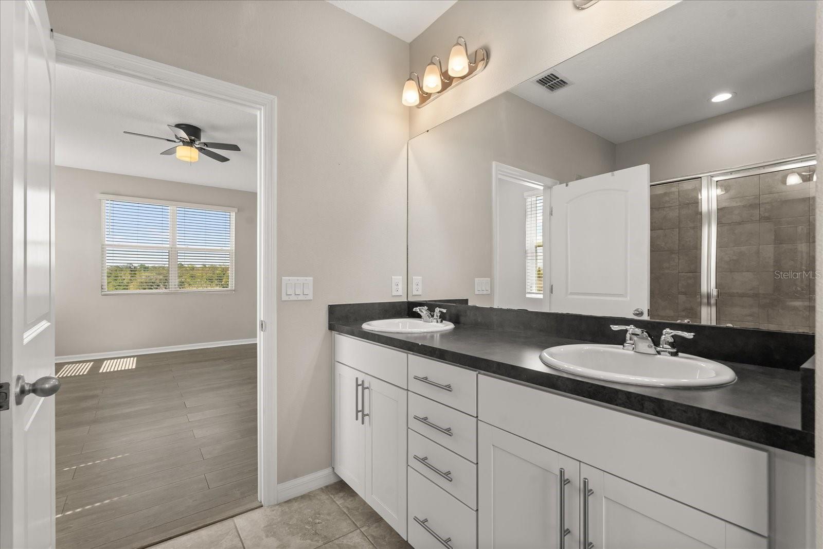 SOLA VISTA - Residential