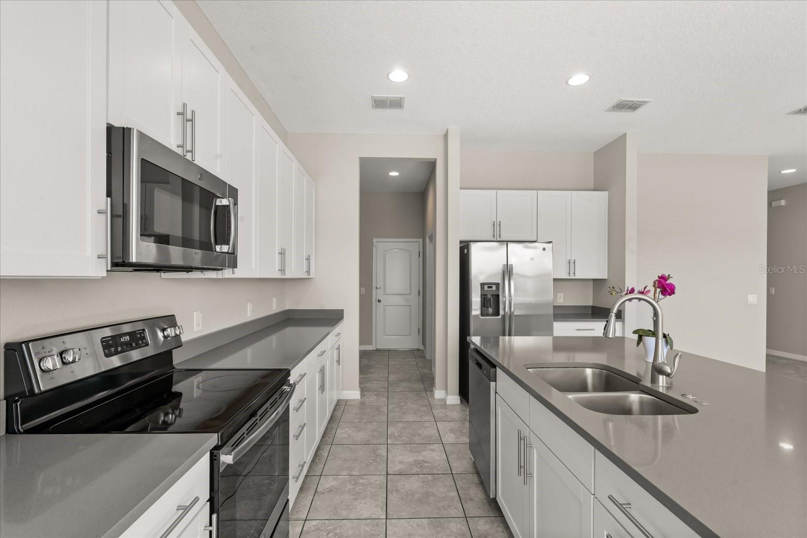 SOLA VISTA - Residential