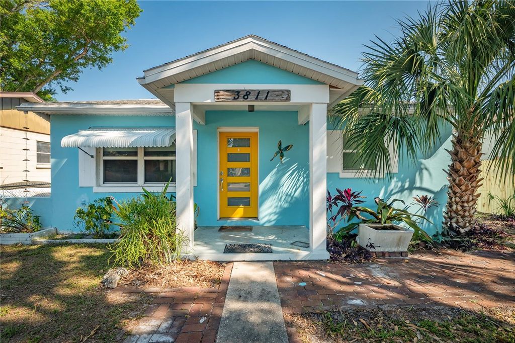 Photo of 3811 44th Avenue N, St Petersburg, FL 33714 (MLS # TB8494299)