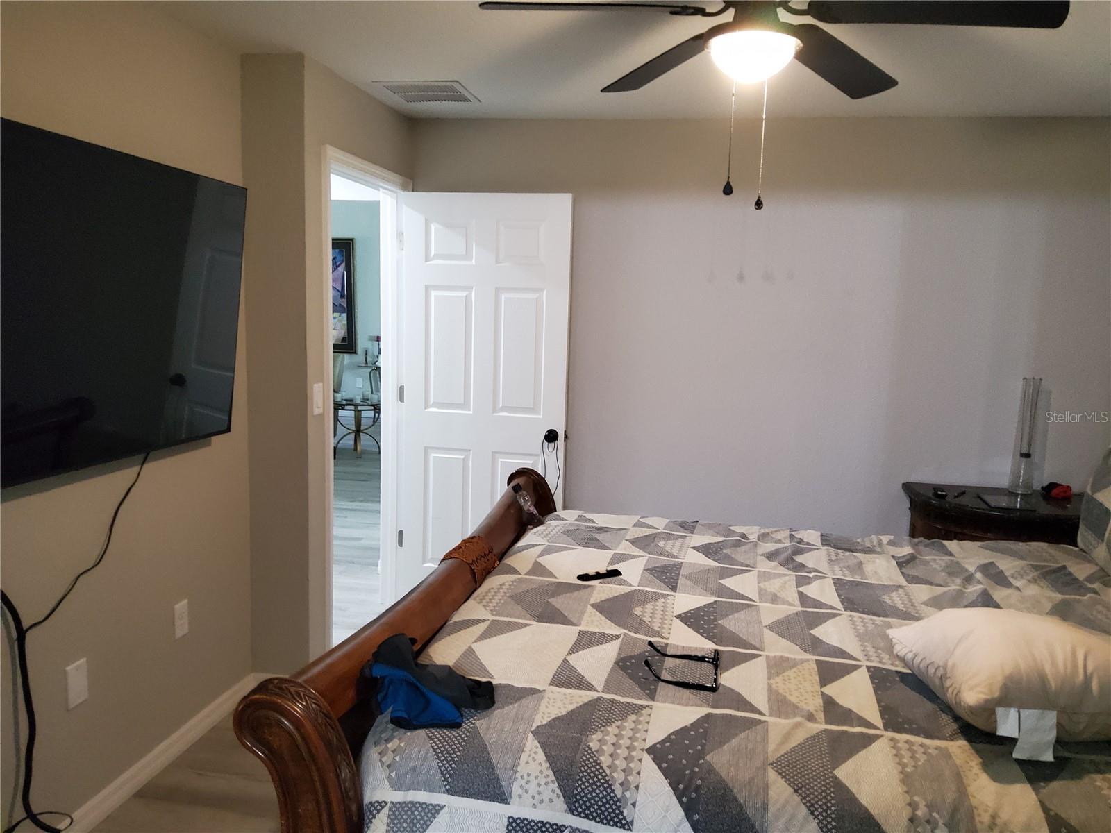 SILVER SPGS SHORES UN 42 - Residential