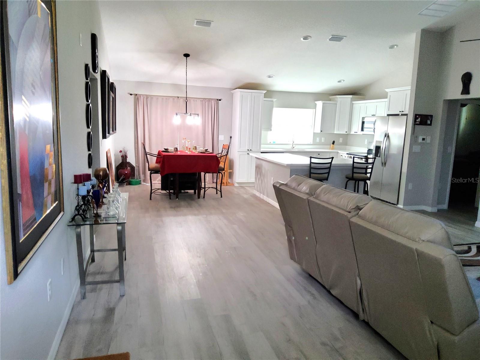 SILVER SPGS SHORES UN 42 - Residential