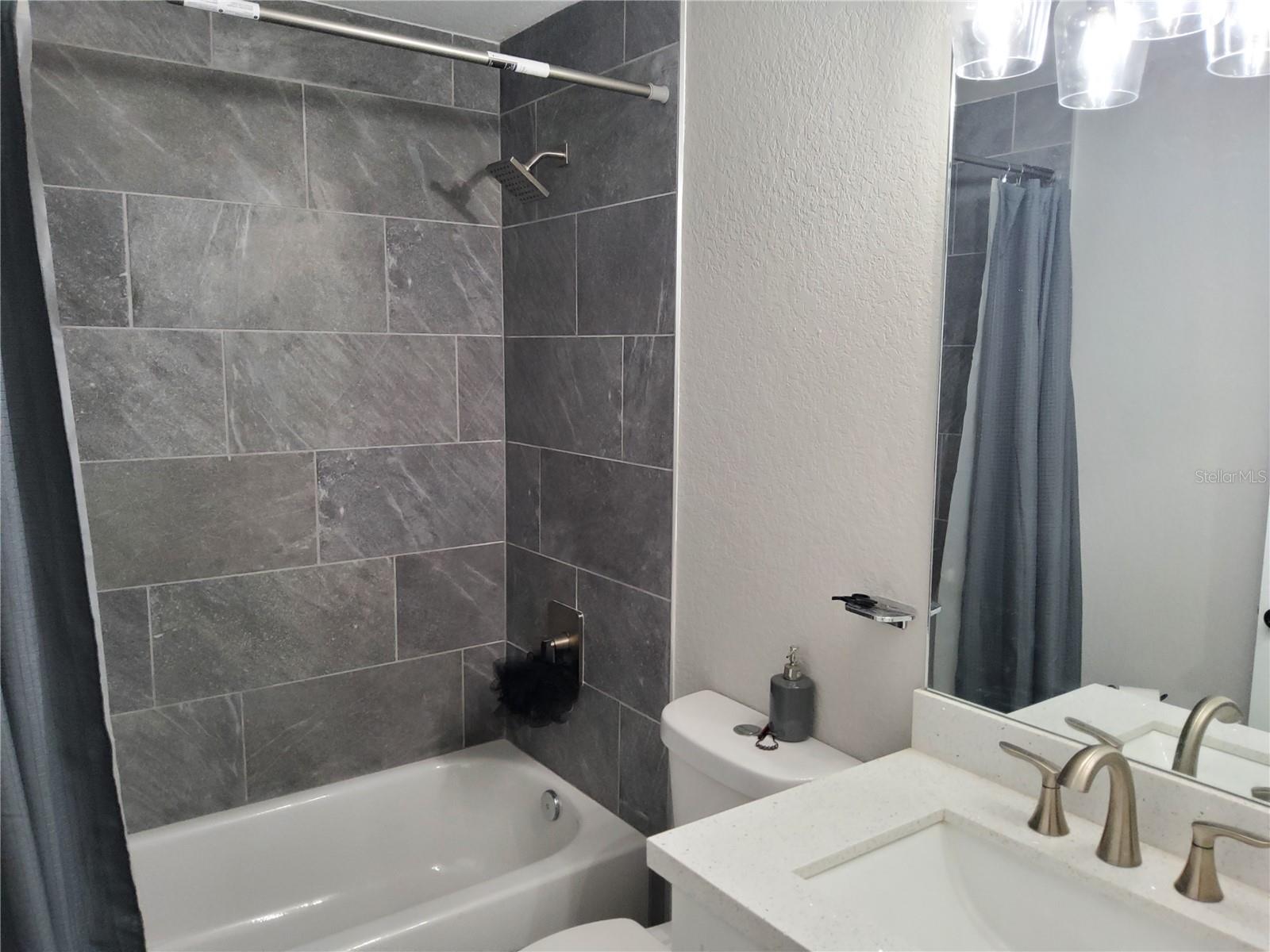 SILVER SPGS SHORES UN 42 - Residential