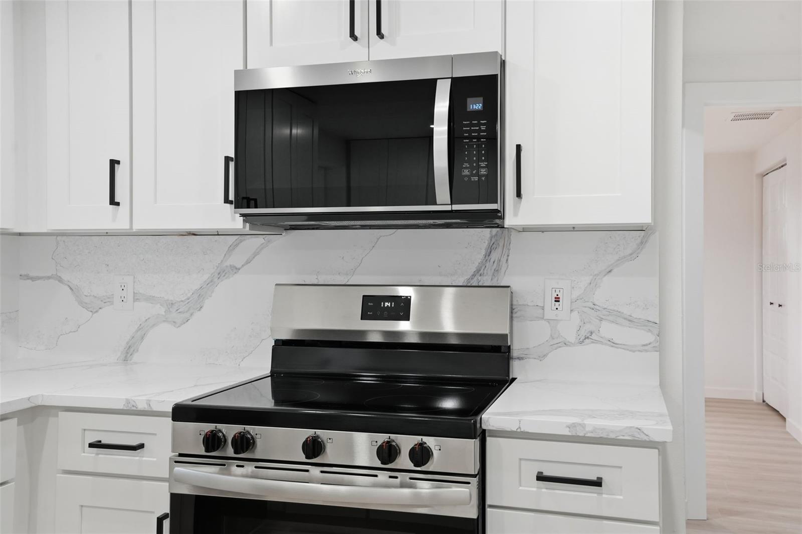 BEACON SQUARE - Residential