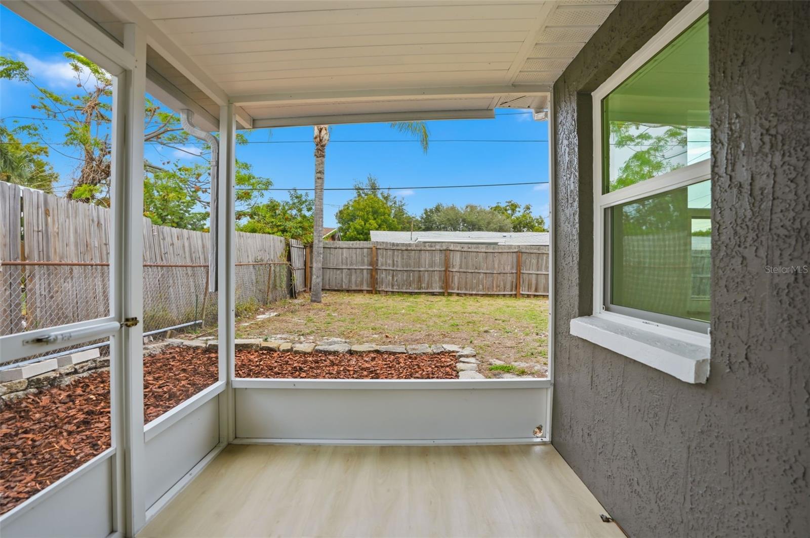 BEACON SQUARE - Residential