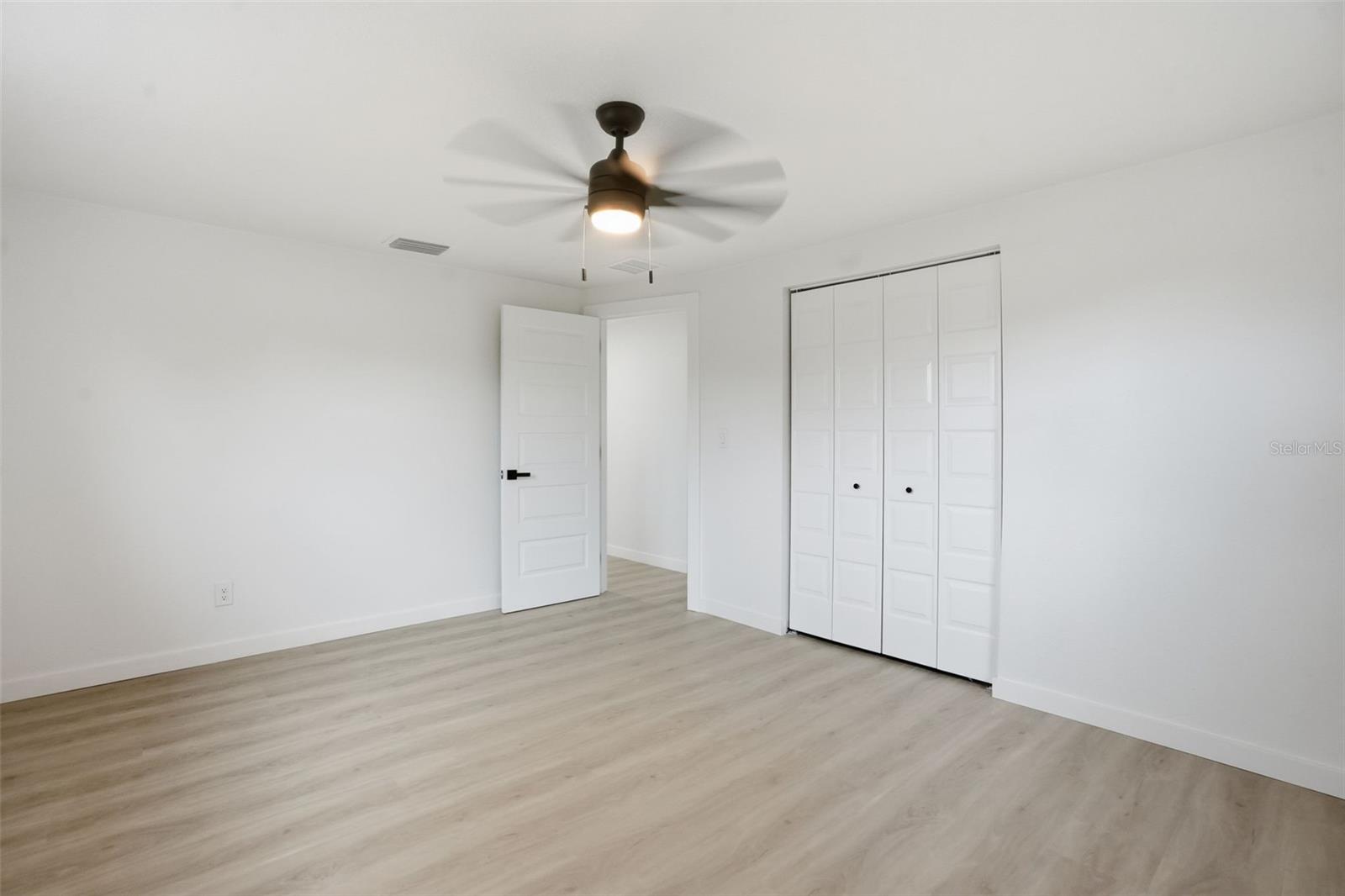 BEACON SQUARE - Residential