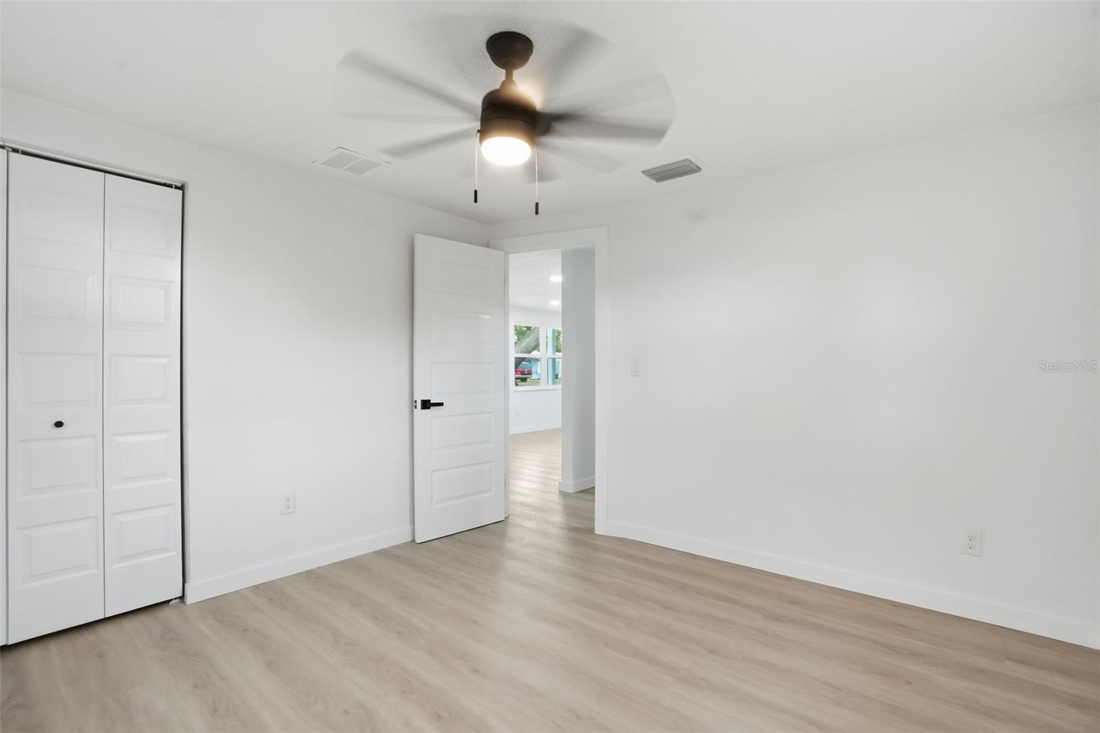 BEACON SQUARE - Residential