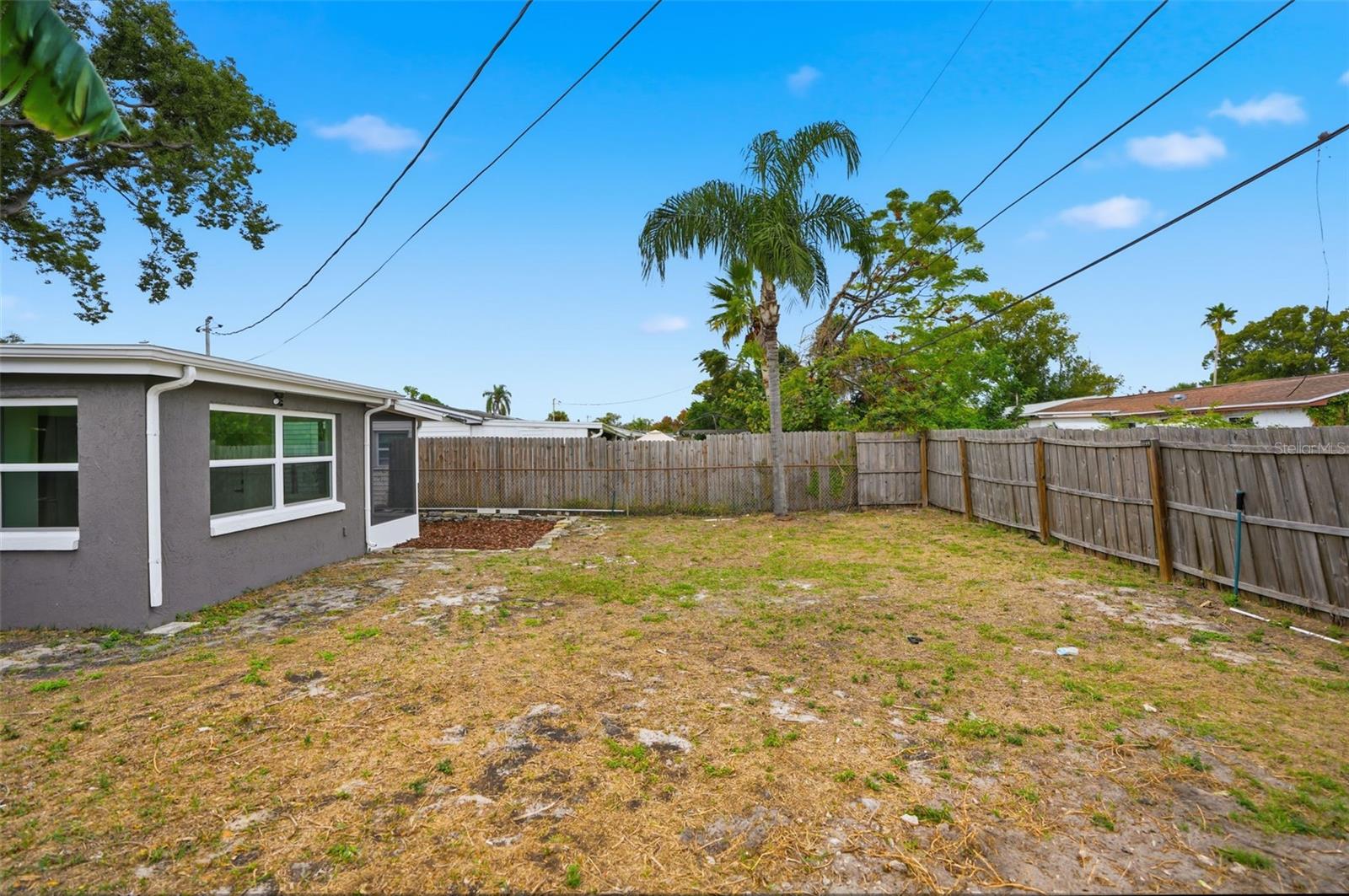 BEACON SQUARE - Residential