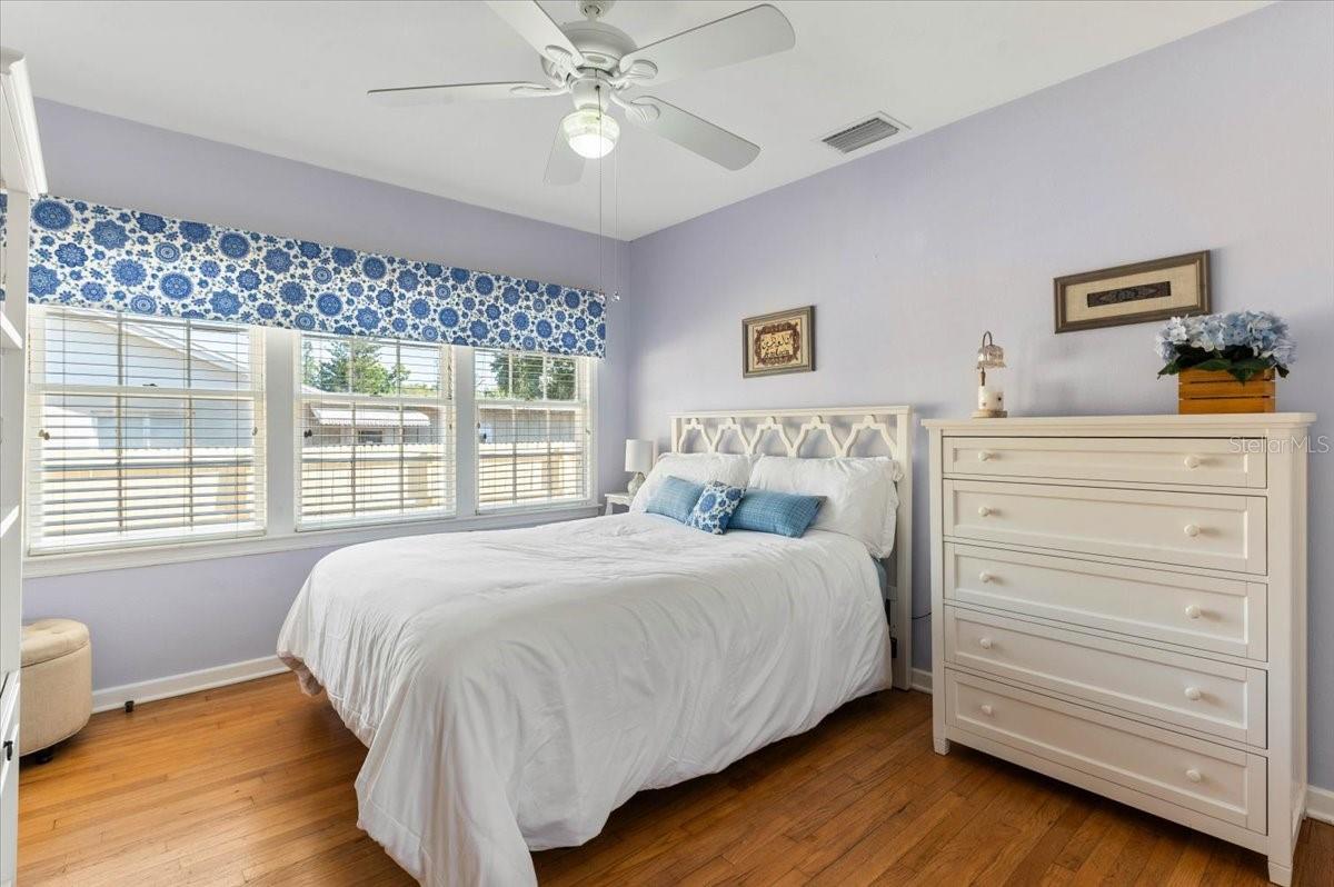 SARASOTA AVE PARK - Residential