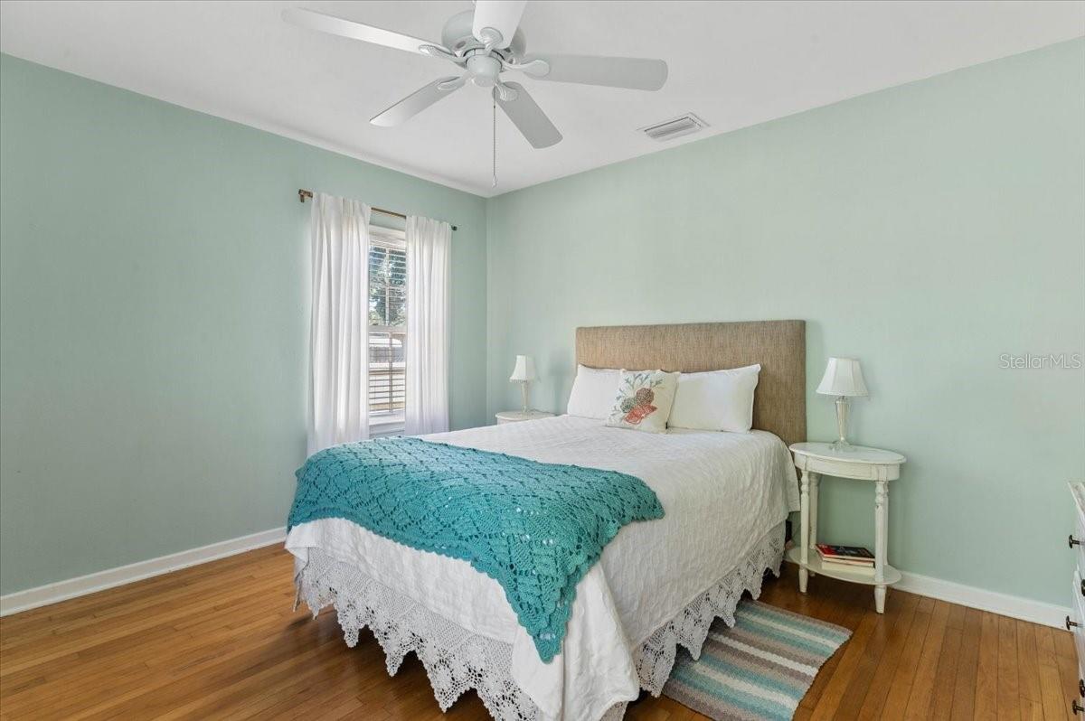 SARASOTA AVE PARK - Residential