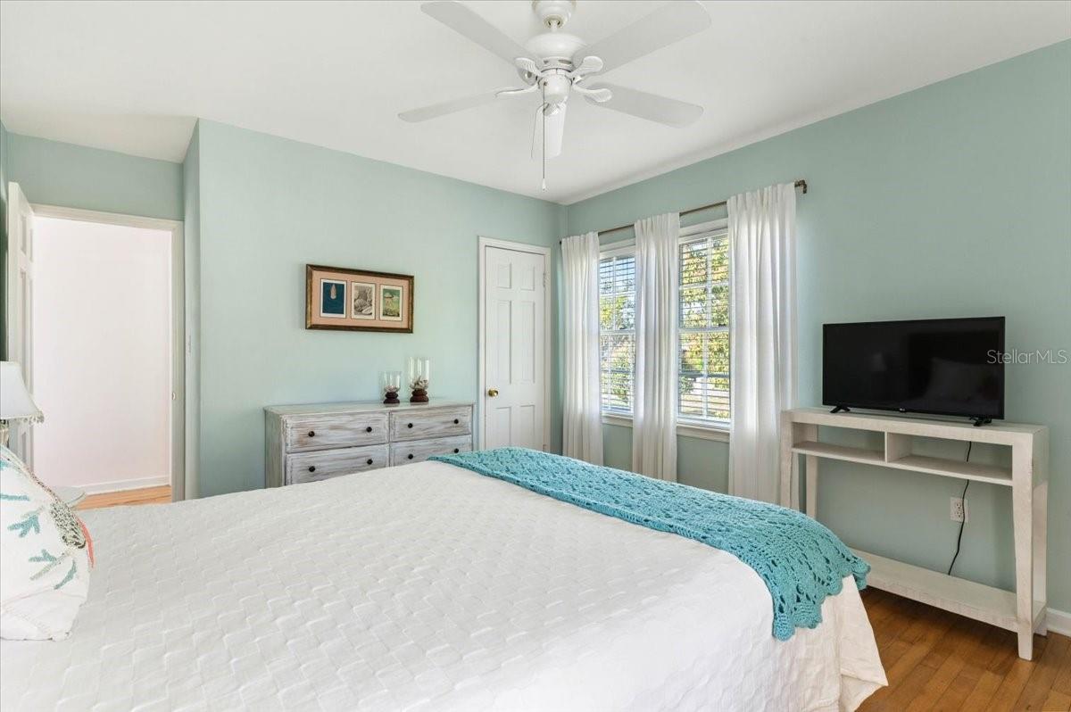 SARASOTA AVE PARK - Residential