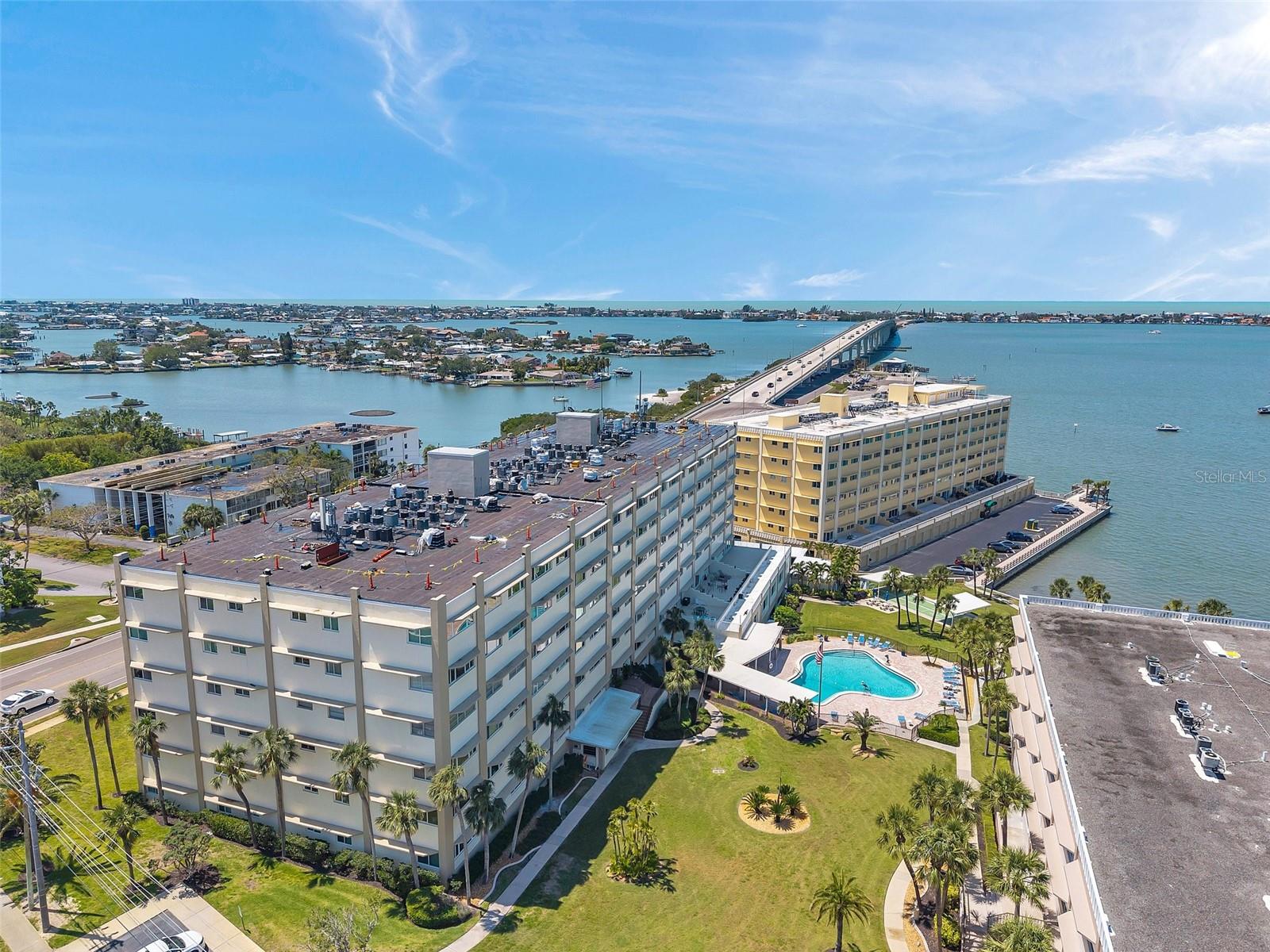 100 BLUFF VIEW DRIVE 104A