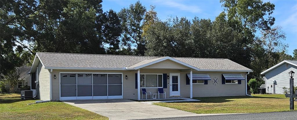 Photo of 7684 SW 112th Lane, Ocala, FL 34476 (MLS # OM713244)