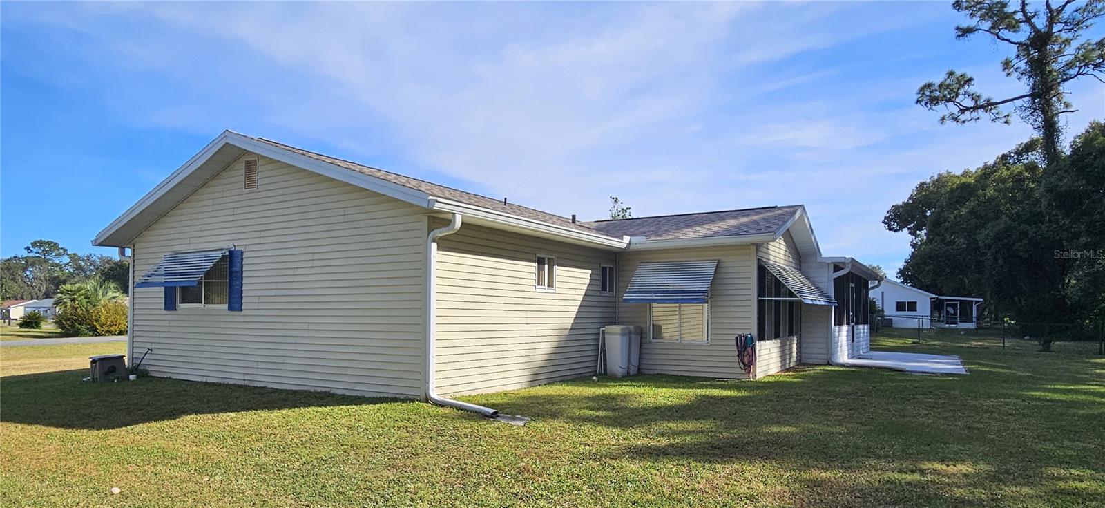 PALM CAY 02 - Residential