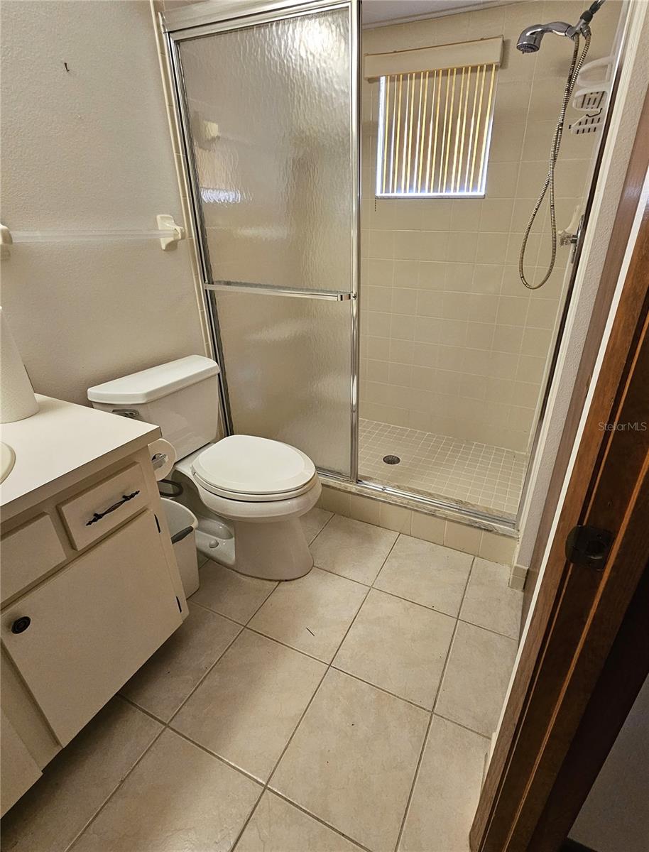 PALM CAY 02 - Residential