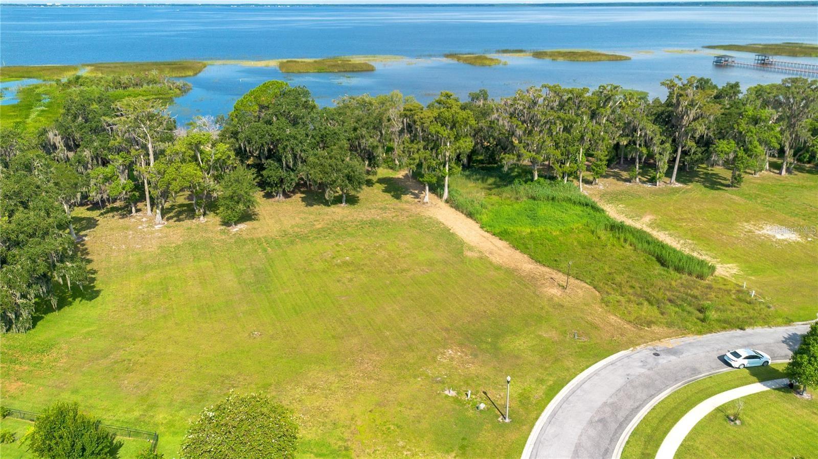 EAST LAKE RESERVE AT NARCOOSSEE UNIT 3 - Land