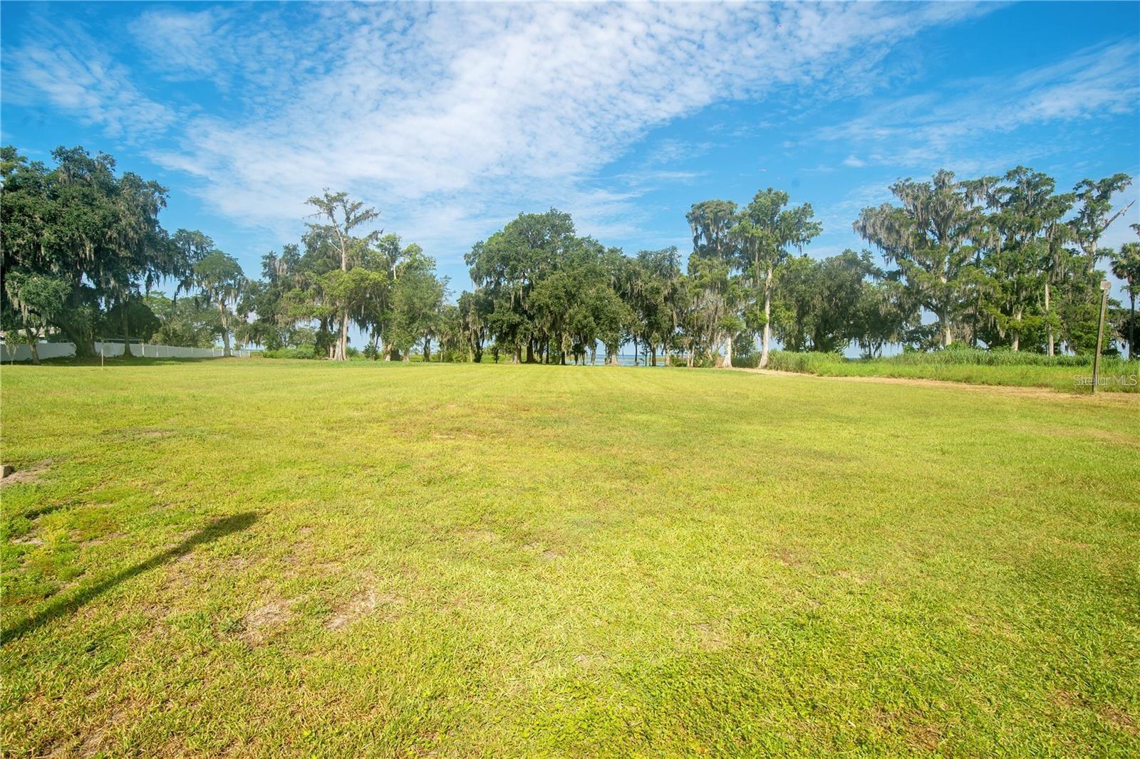 EAST LAKE RESERVE AT NARCOOSSEE UNIT 3 - Land