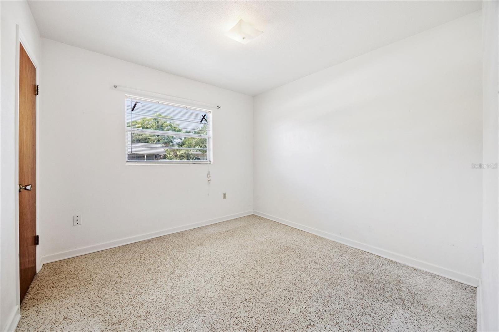 AGNES HEIGHTS FIRST ADD - Residential