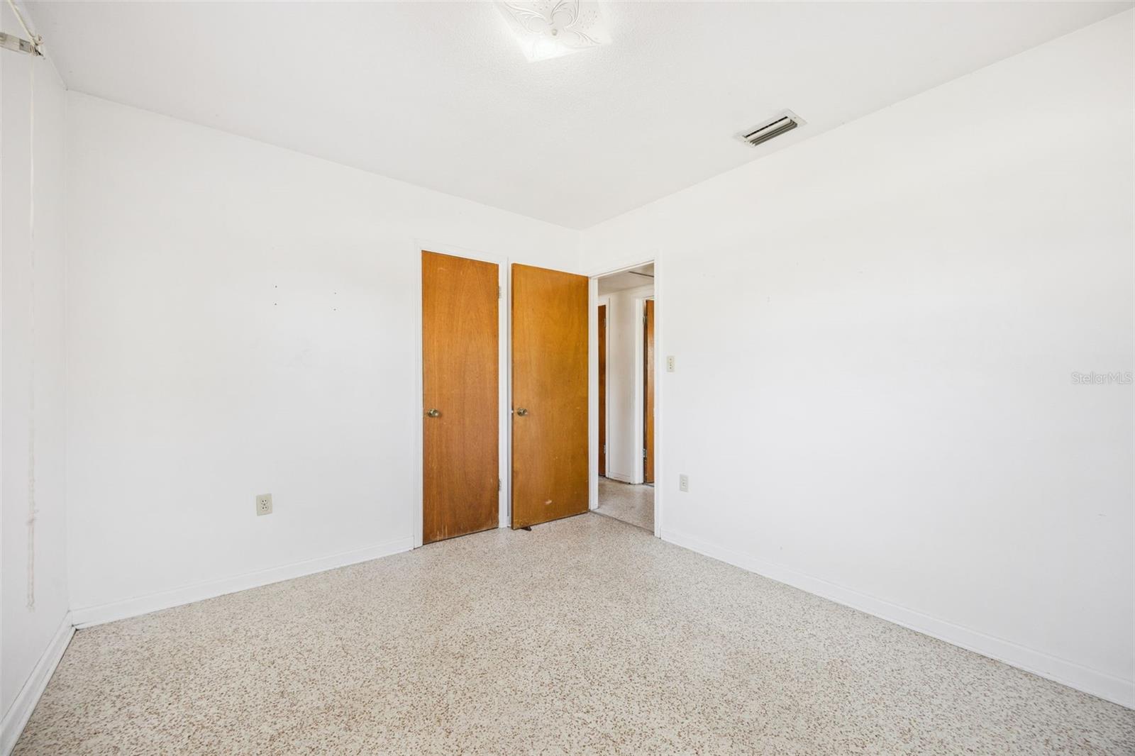 AGNES HEIGHTS FIRST ADD - Residential