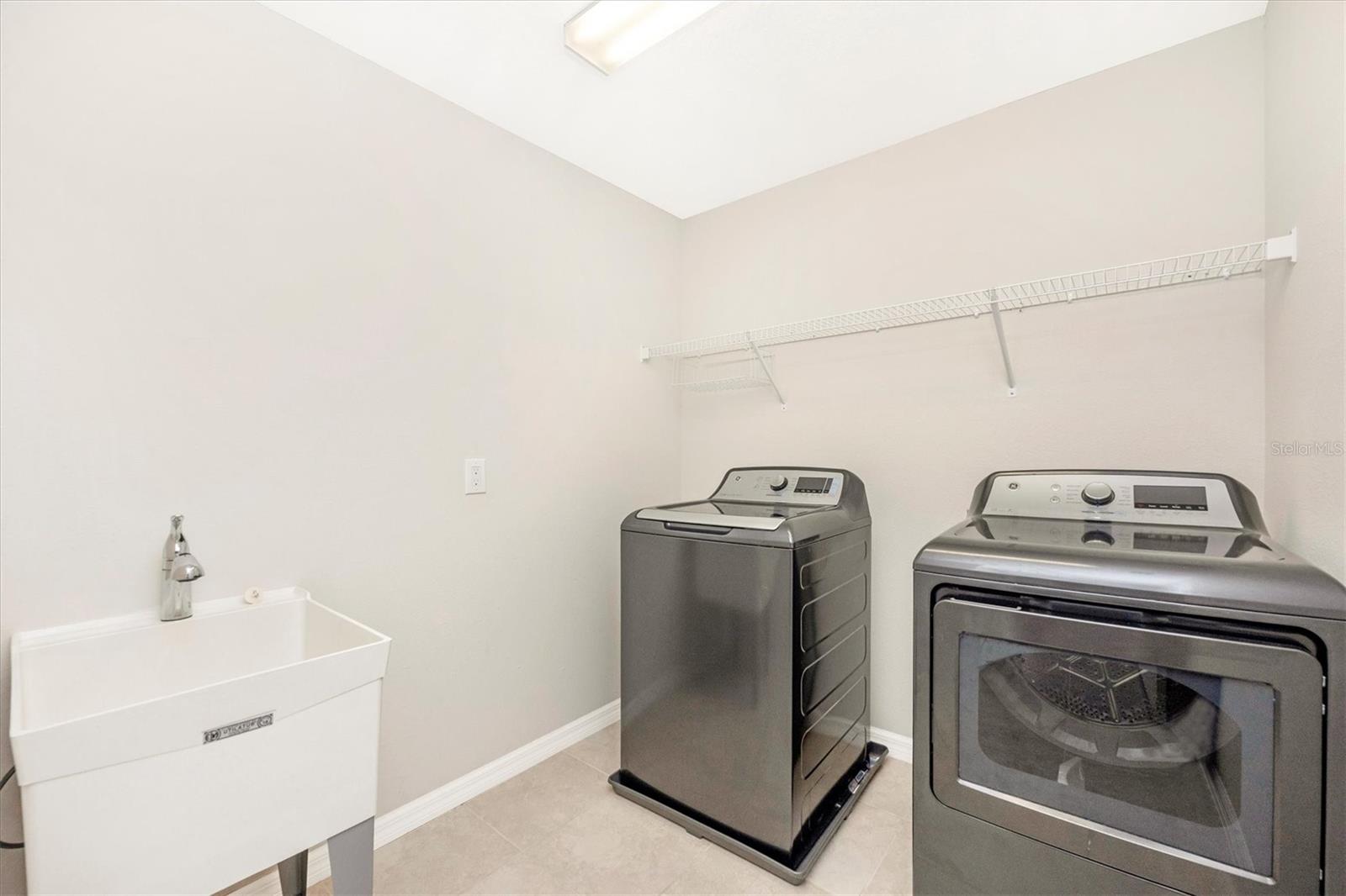 TREVESTA PH IB-1 - Residential Lease