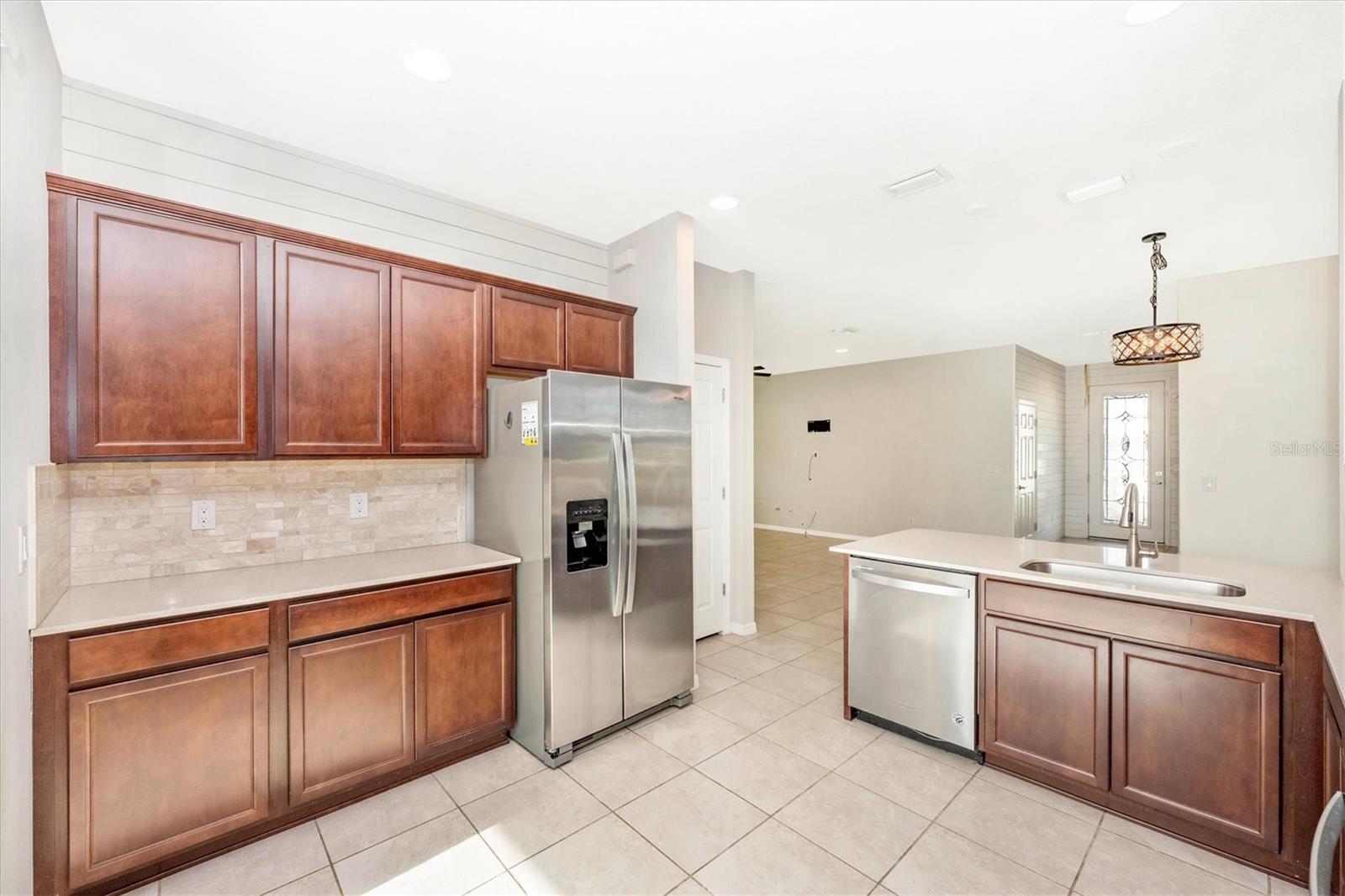 TREVESTA PH IB-1 - Residential Lease