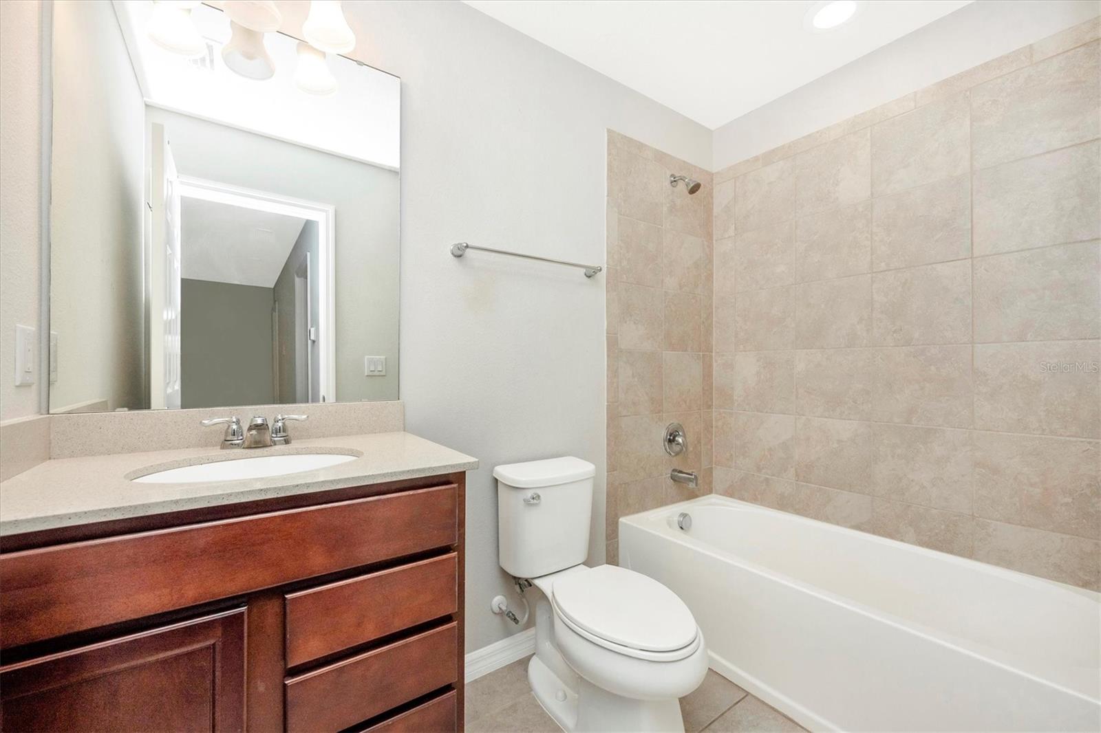 TREVESTA PH IB-1 - Residential Lease