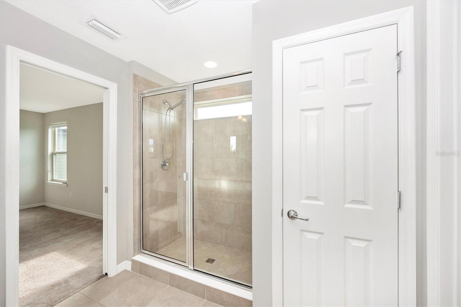 TREVESTA PH IB-1 - Residential Lease