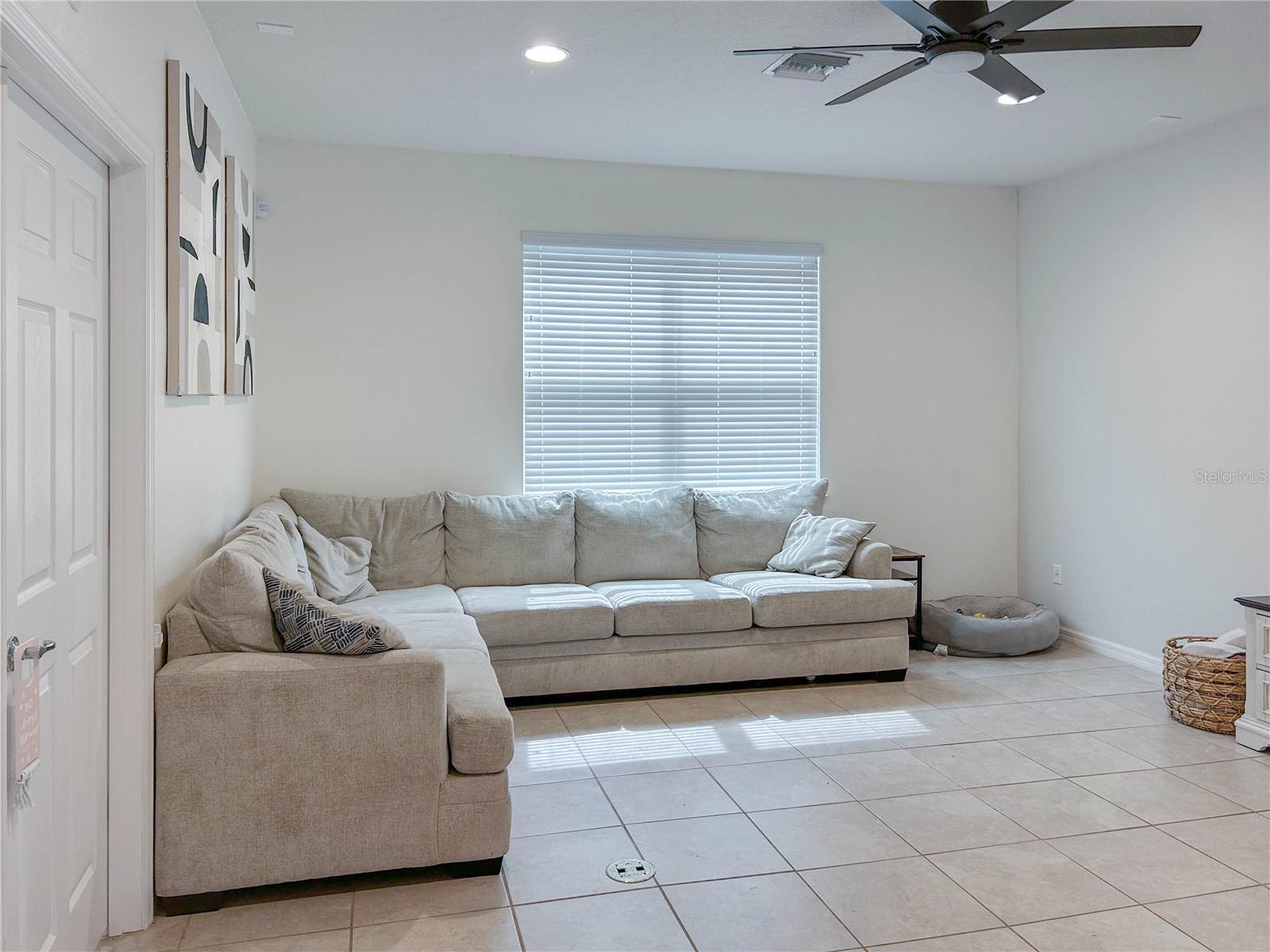 TREVESTA PH IB-1 - Residential Lease