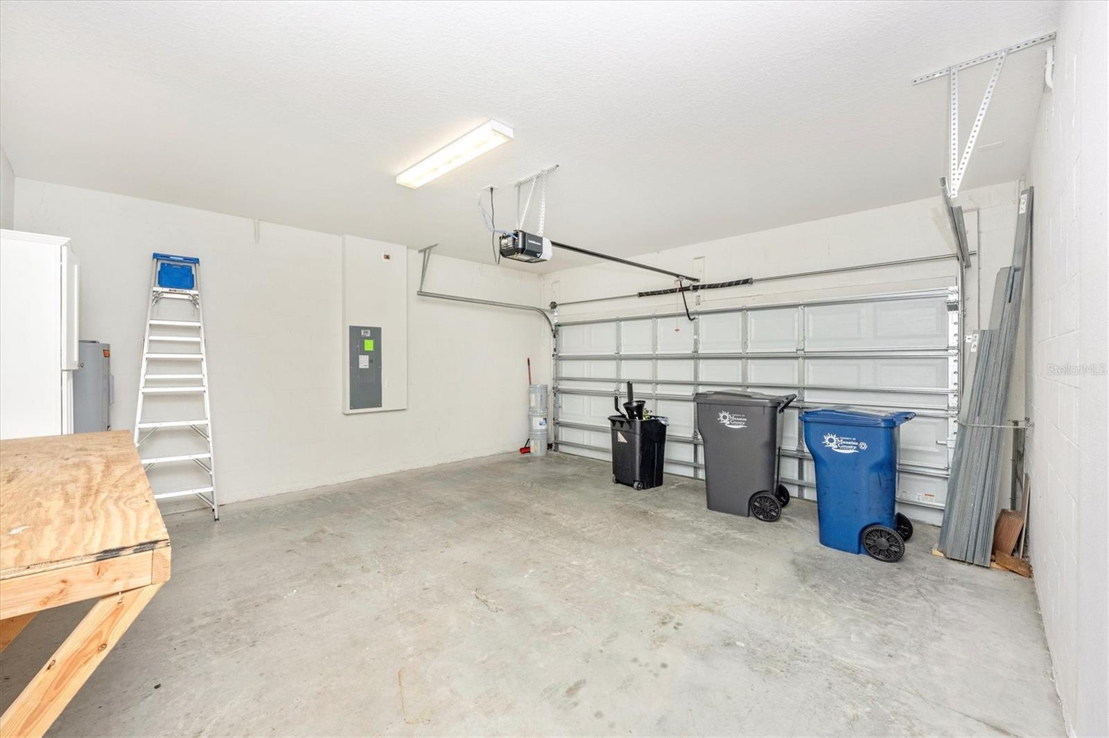 TREVESTA PH IB-1 - Residential Lease