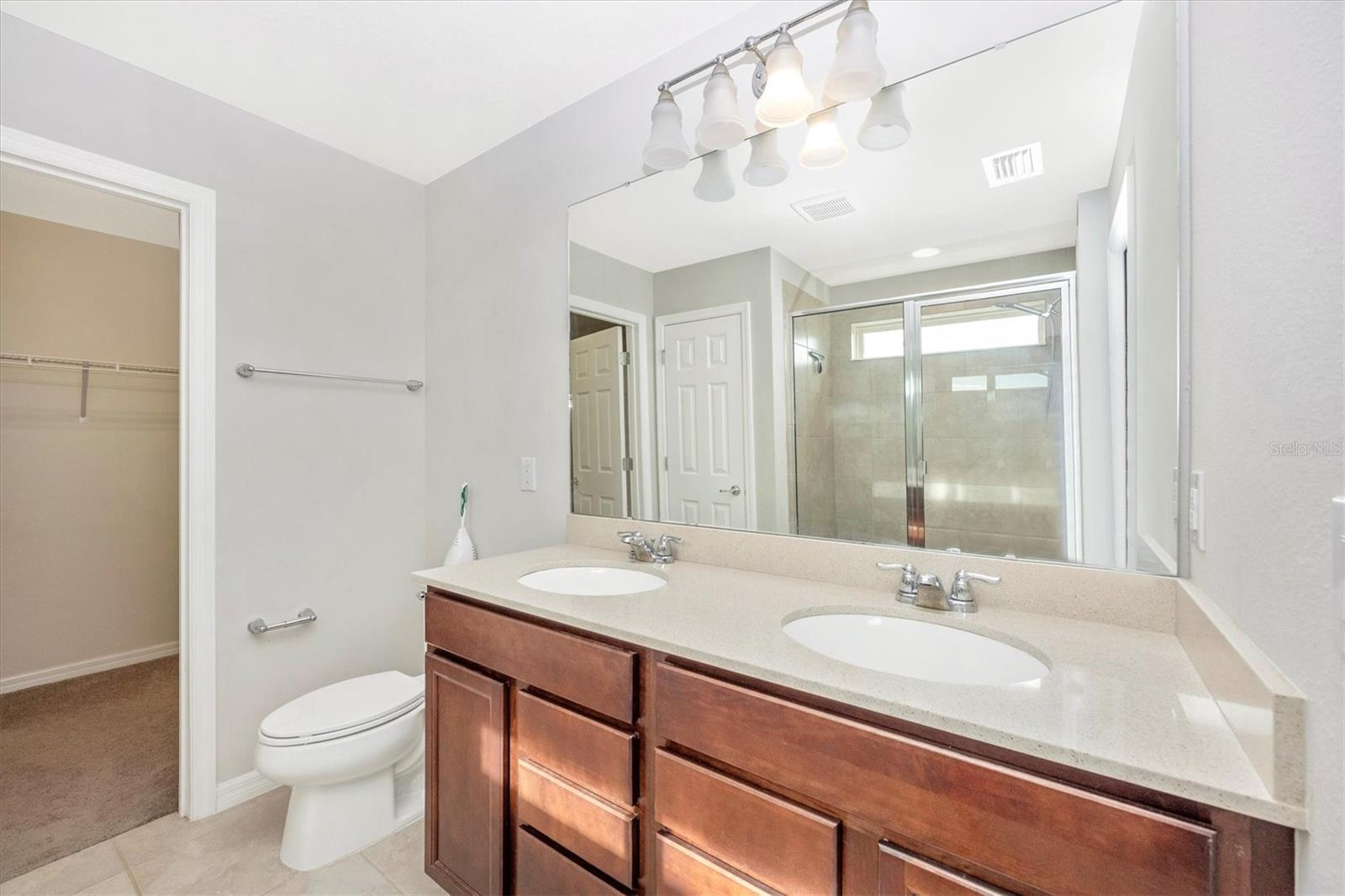 TREVESTA PH IB-1 - Residential Lease