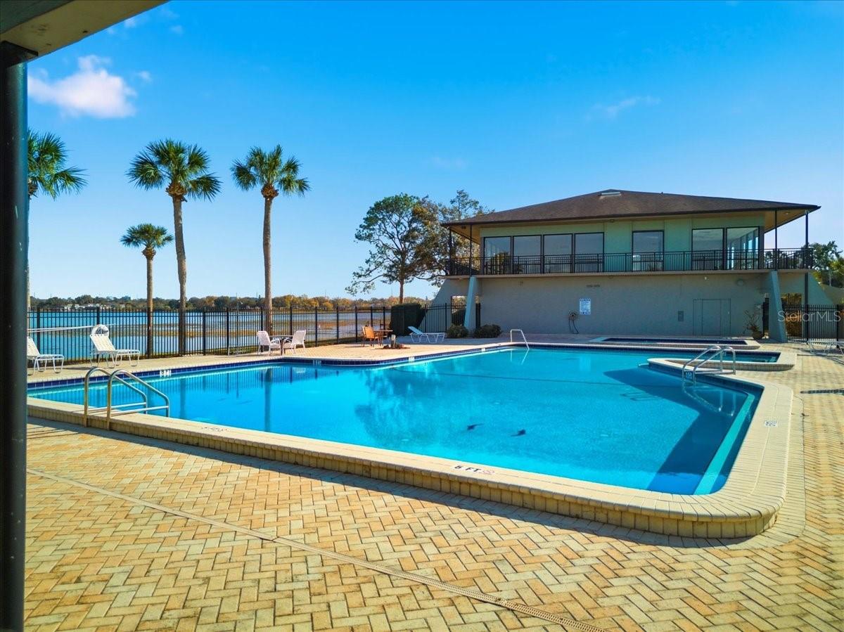 CASA DEL SOL CONDO VILLAGE PH 01 - Residential