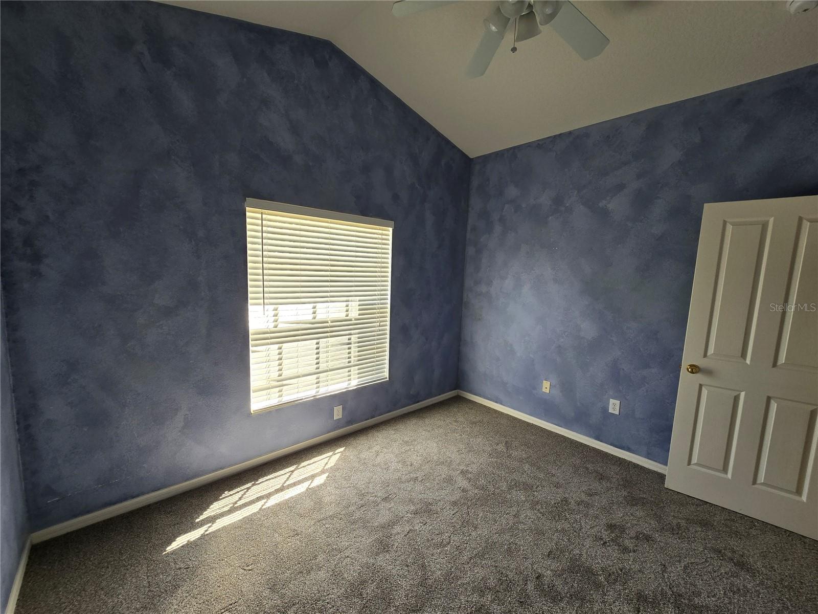 OAK GROVE PH 02 - Residential Lease