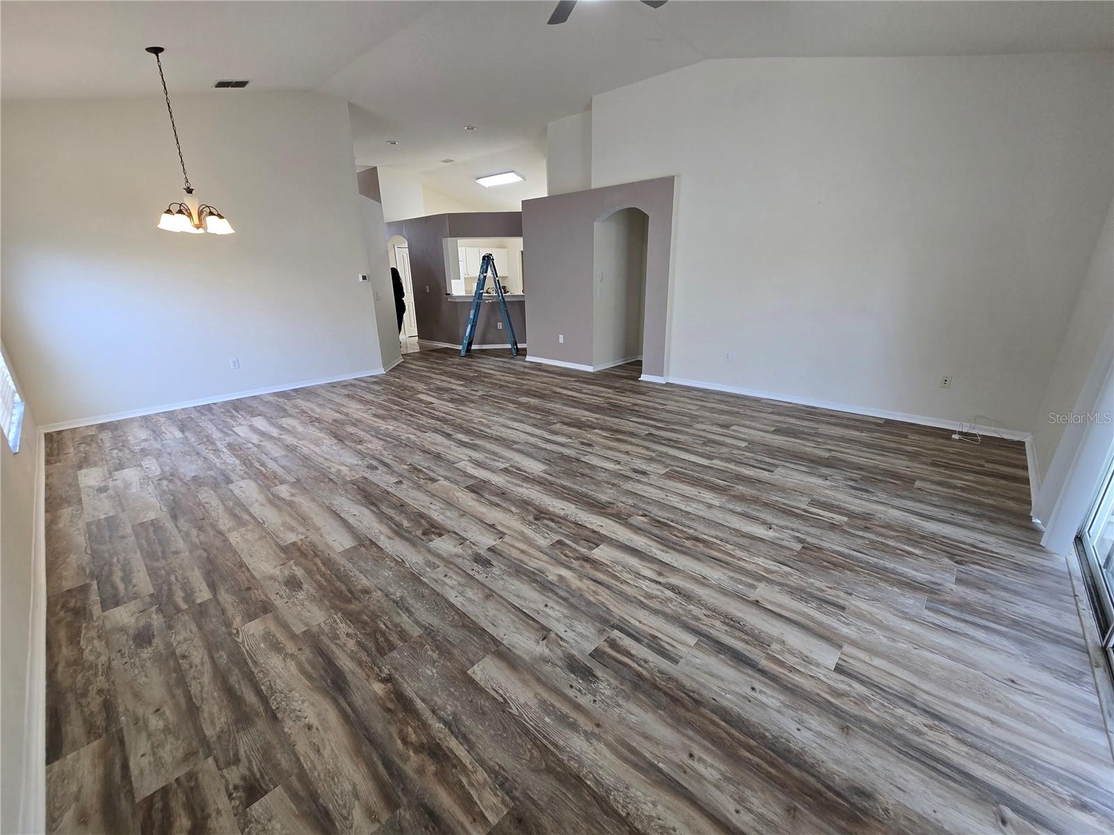 OAK GROVE PH 02 - Residential Lease