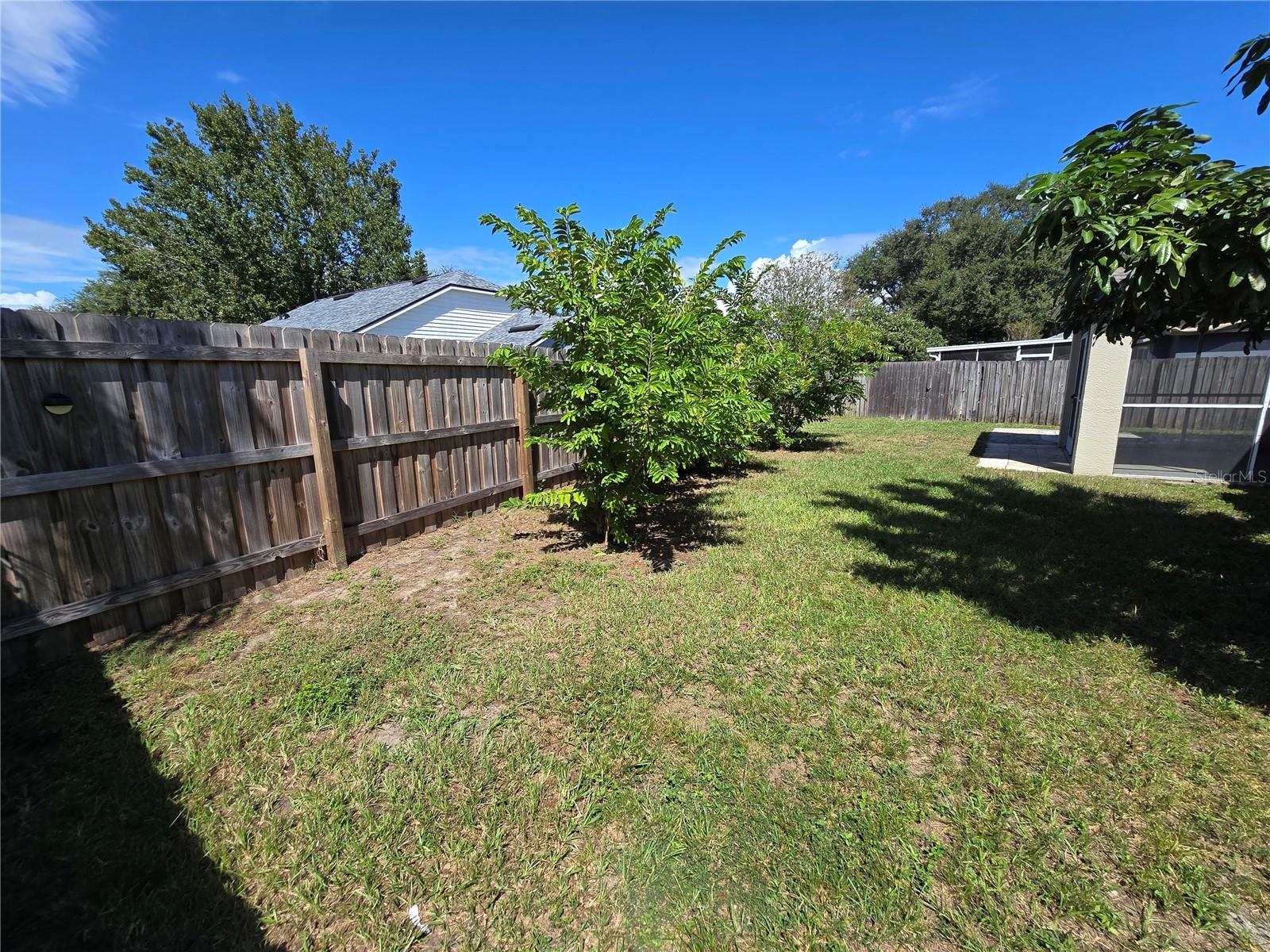 OAK GROVE PH 02 - Residential Lease