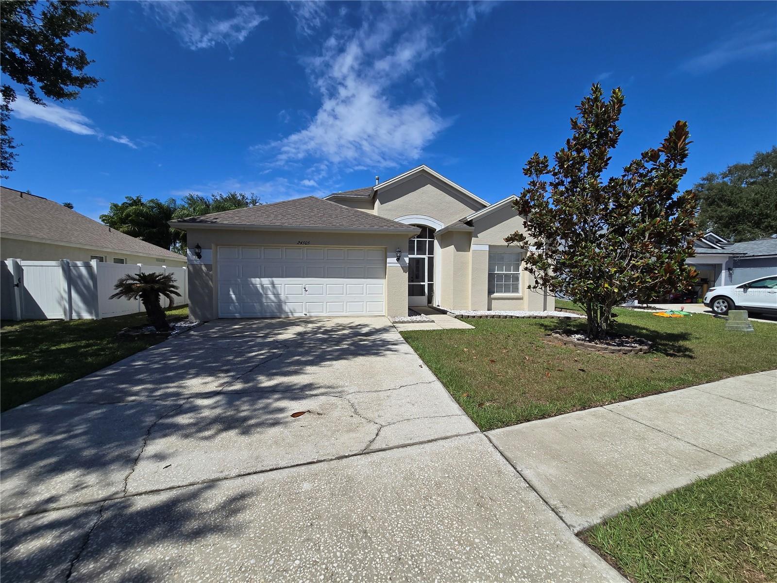 OAK GROVE PH 02 - Residential Lease
