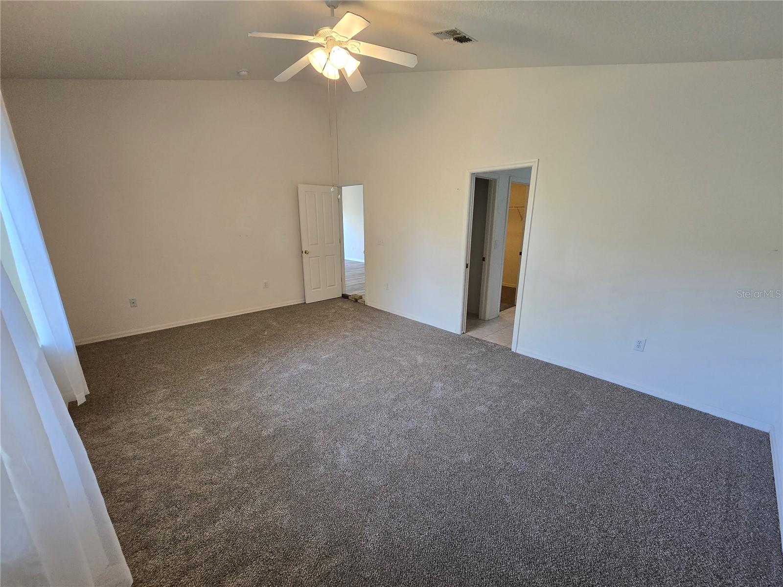 OAK GROVE PH 02 - Residential Lease