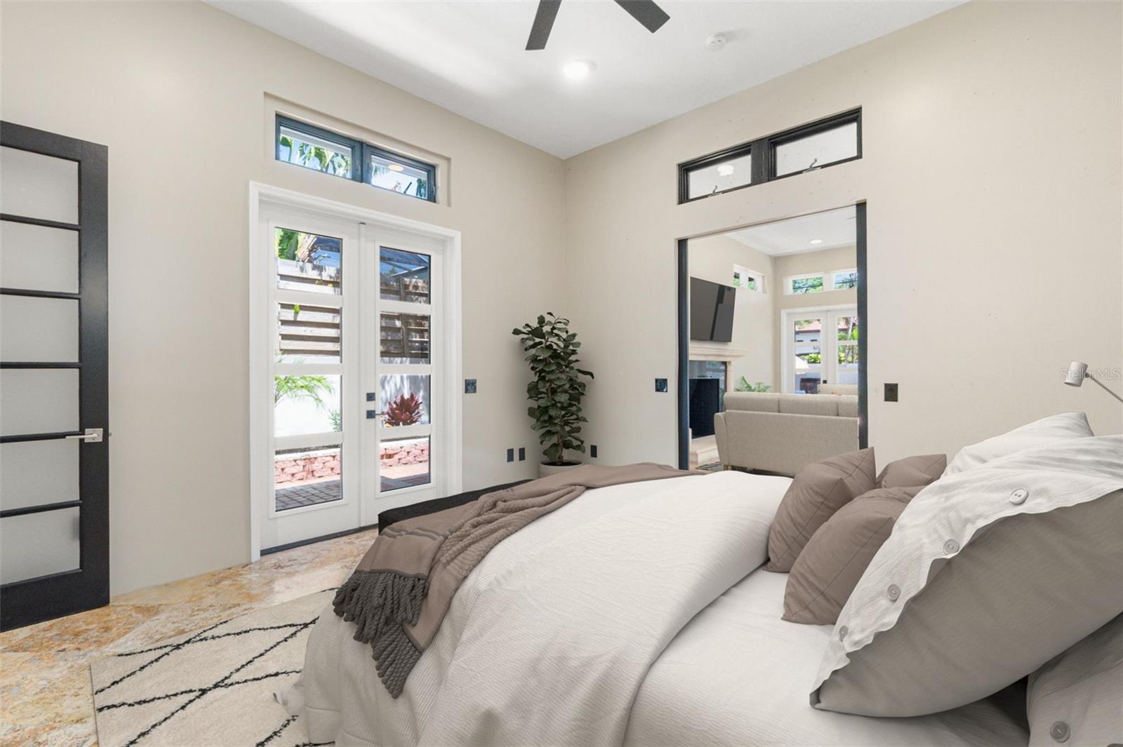 SIESTA REV OF - Residential