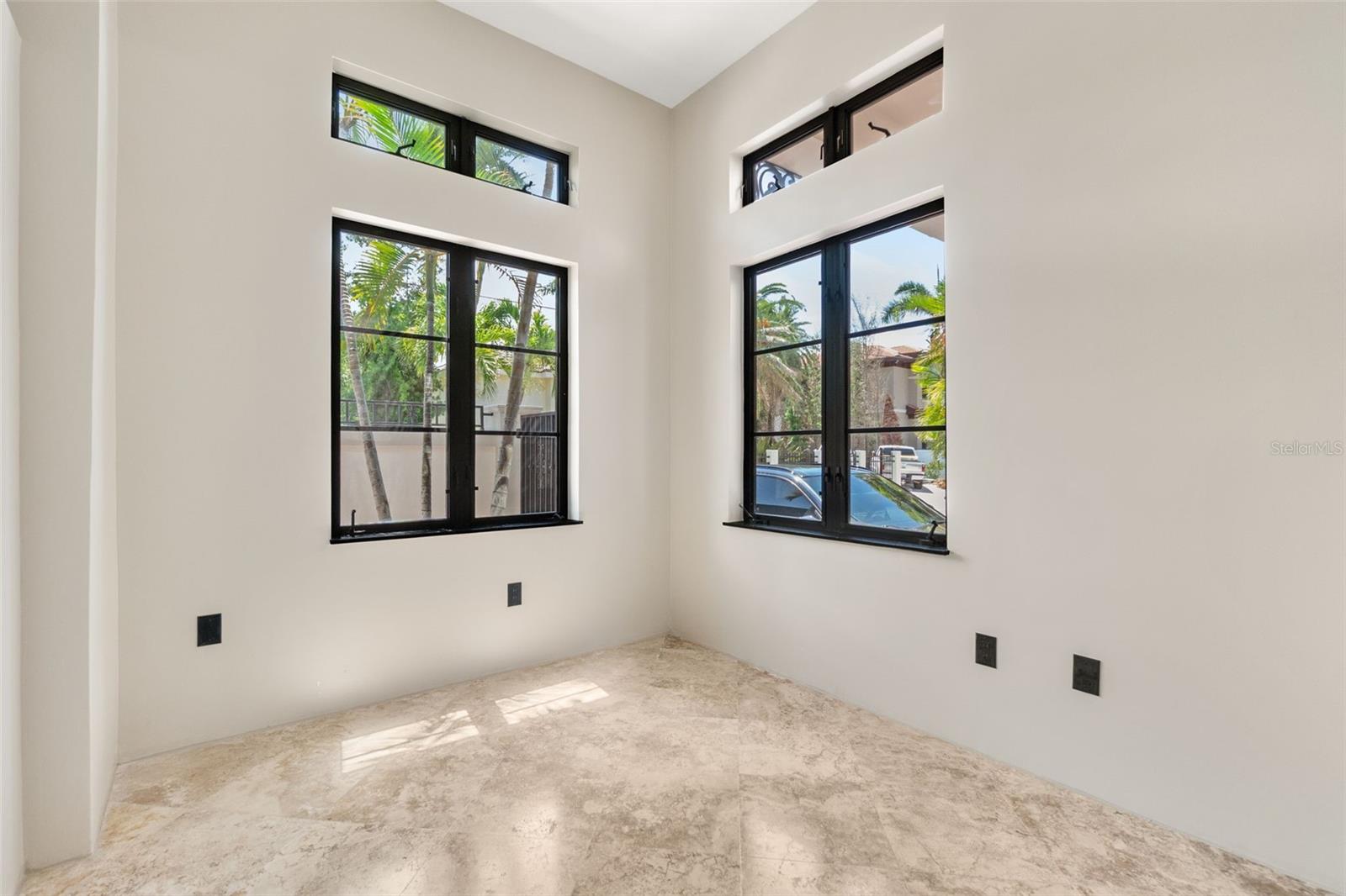 SIESTA REV OF - Residential