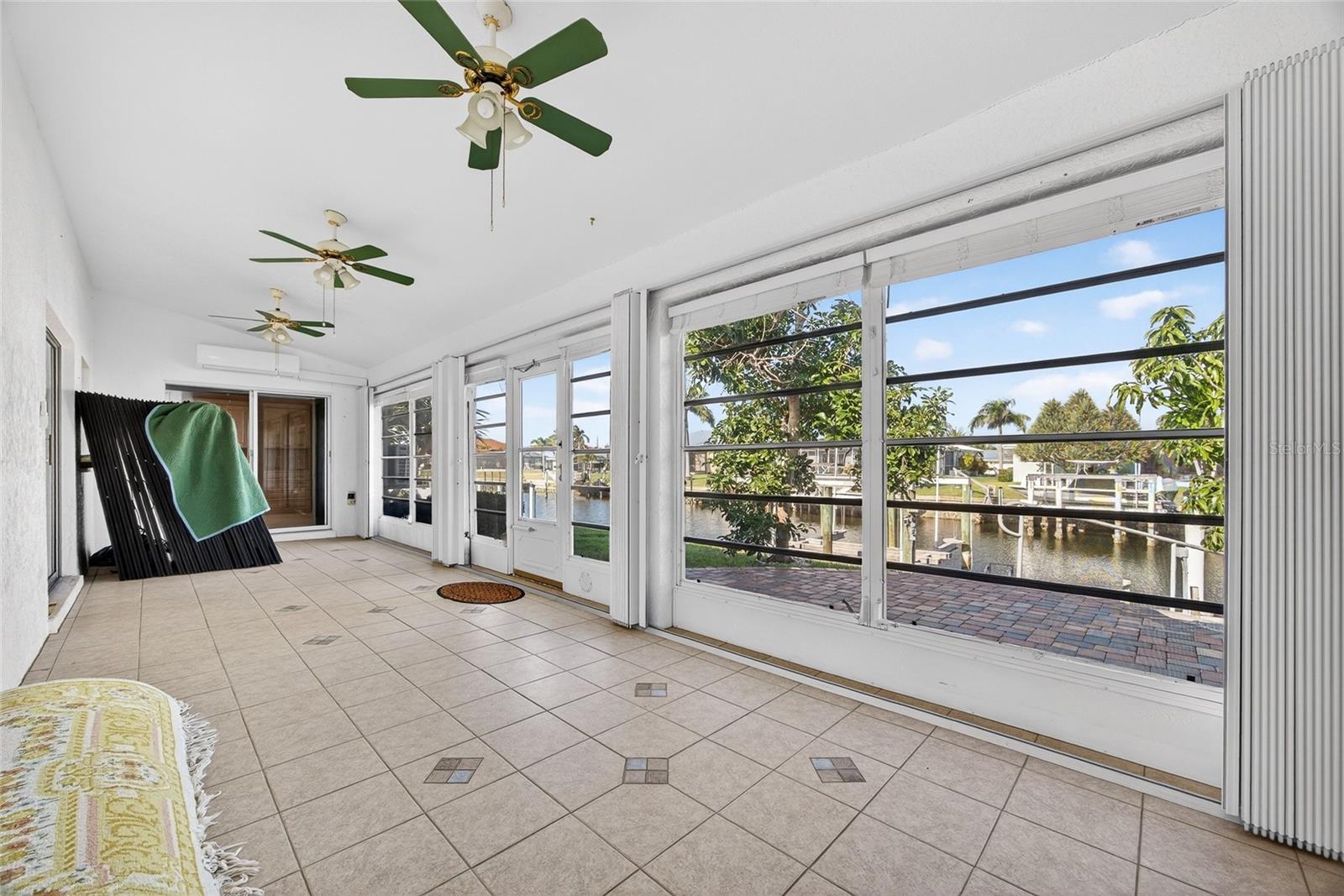 PUNTA GORDA ISLES SEC 04 - Residential