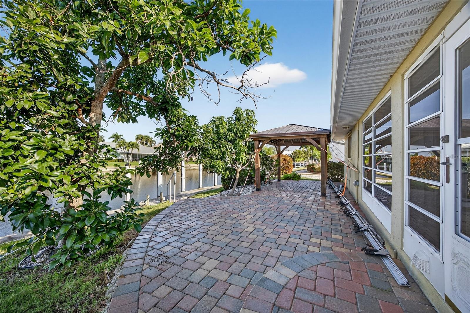 PUNTA GORDA ISLES SEC 04 - Residential