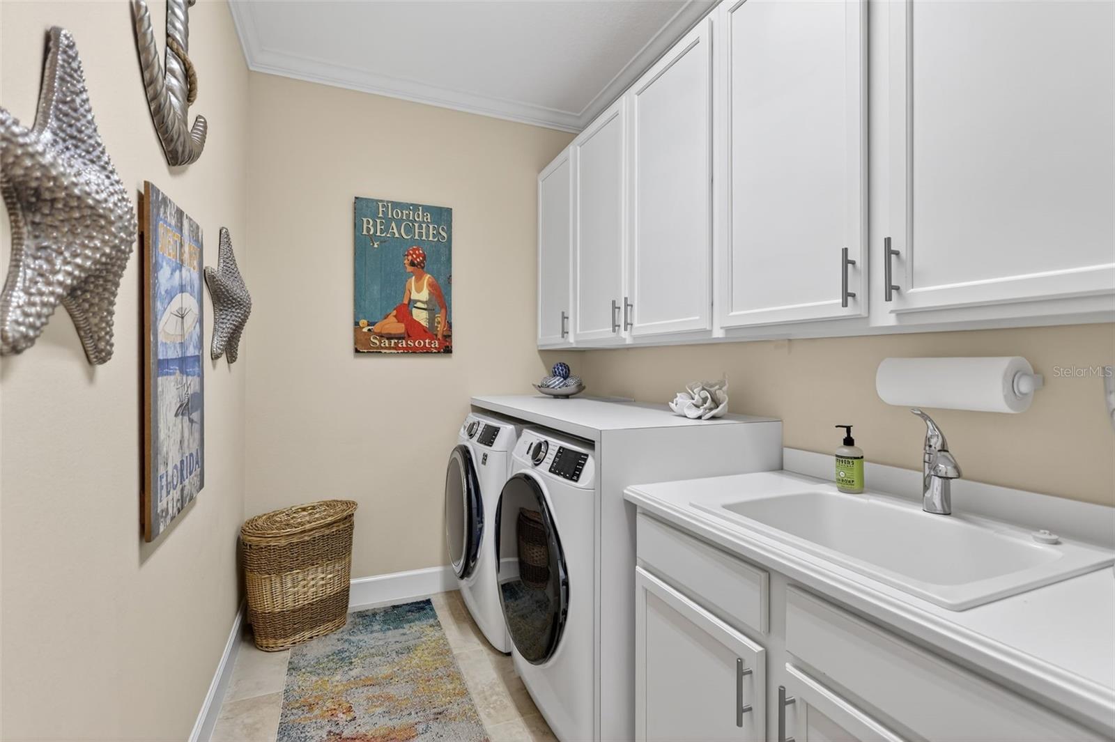 ESPLANADE PH III A,B,C,D,J&PART OF F - Residential