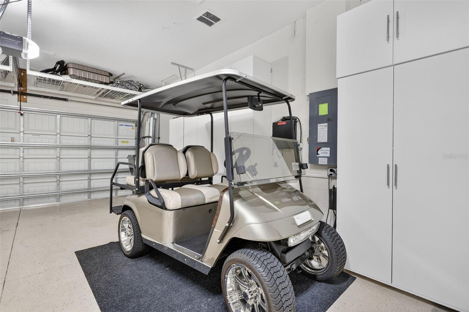 ESPLANADE PH III A,B,C,D,J&PART OF F - Residential