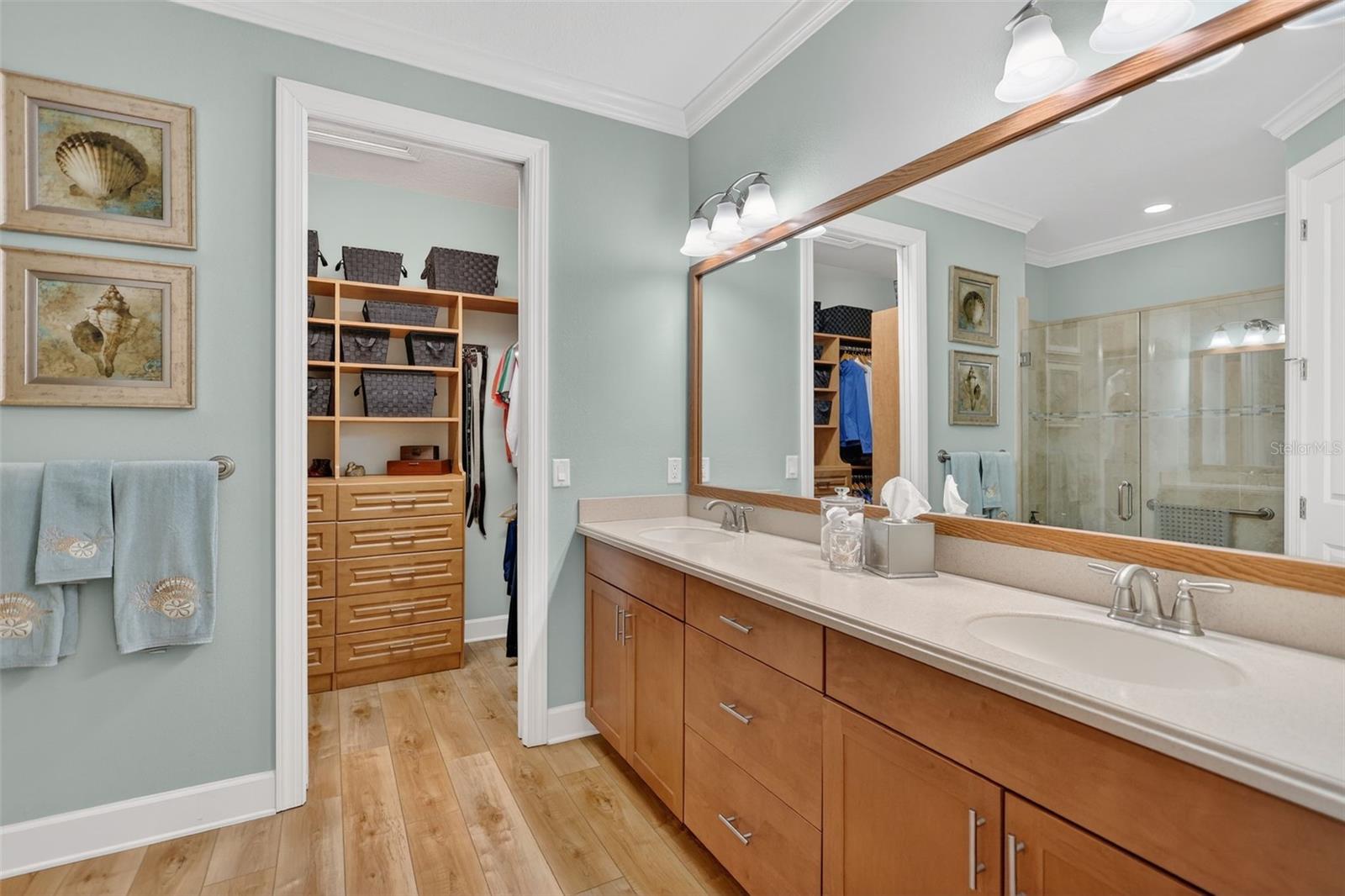 ESPLANADE PH III A,B,C,D,J&PART OF F - Residential