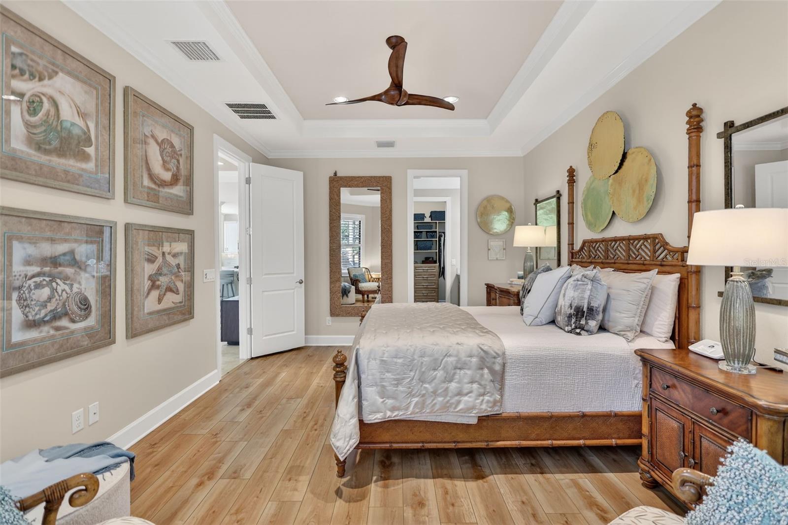 ESPLANADE PH III A,B,C,D,J&PART OF F - Residential