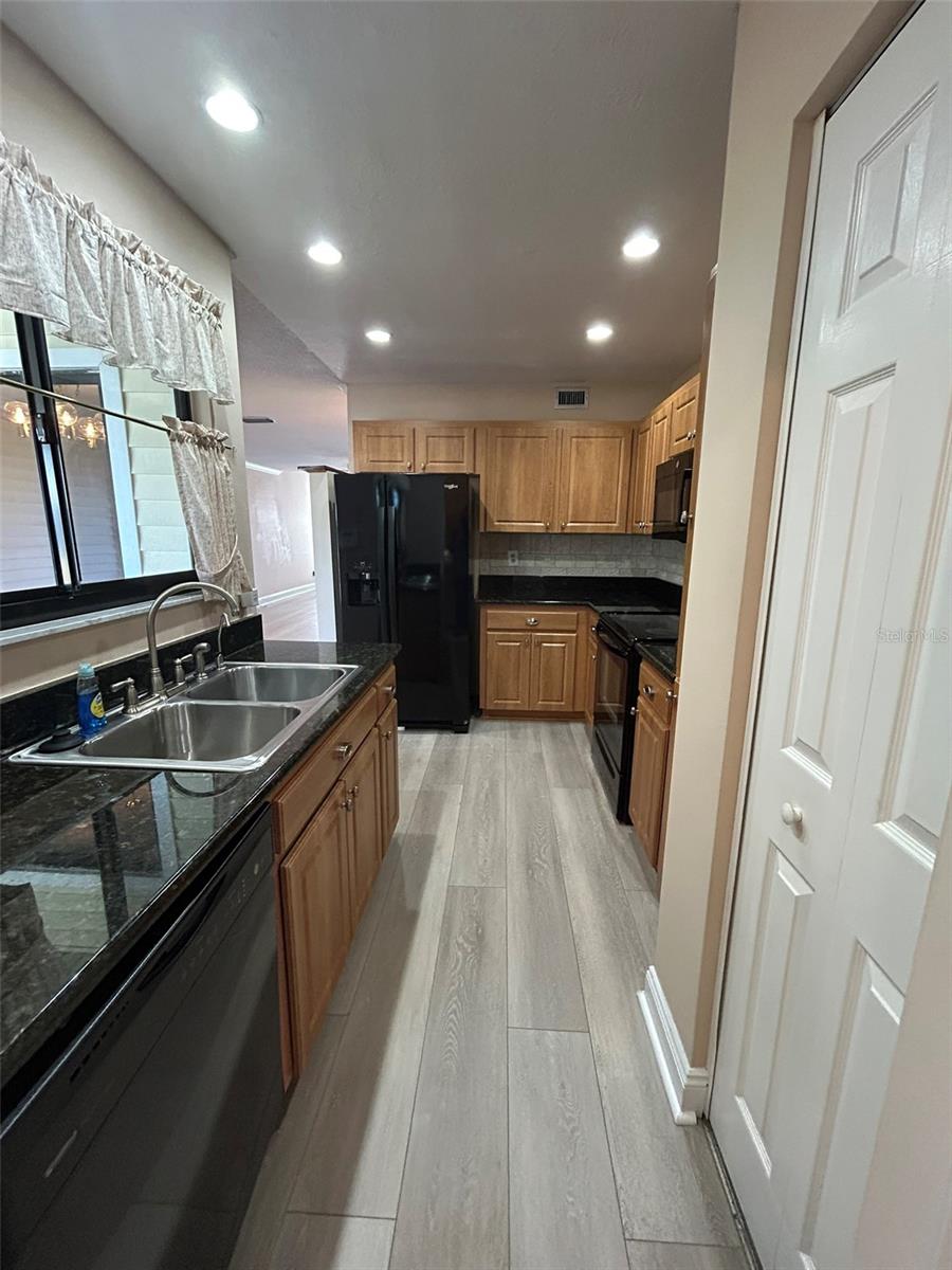 HAMPTON PARK TWNHMS UN 1 - Residential