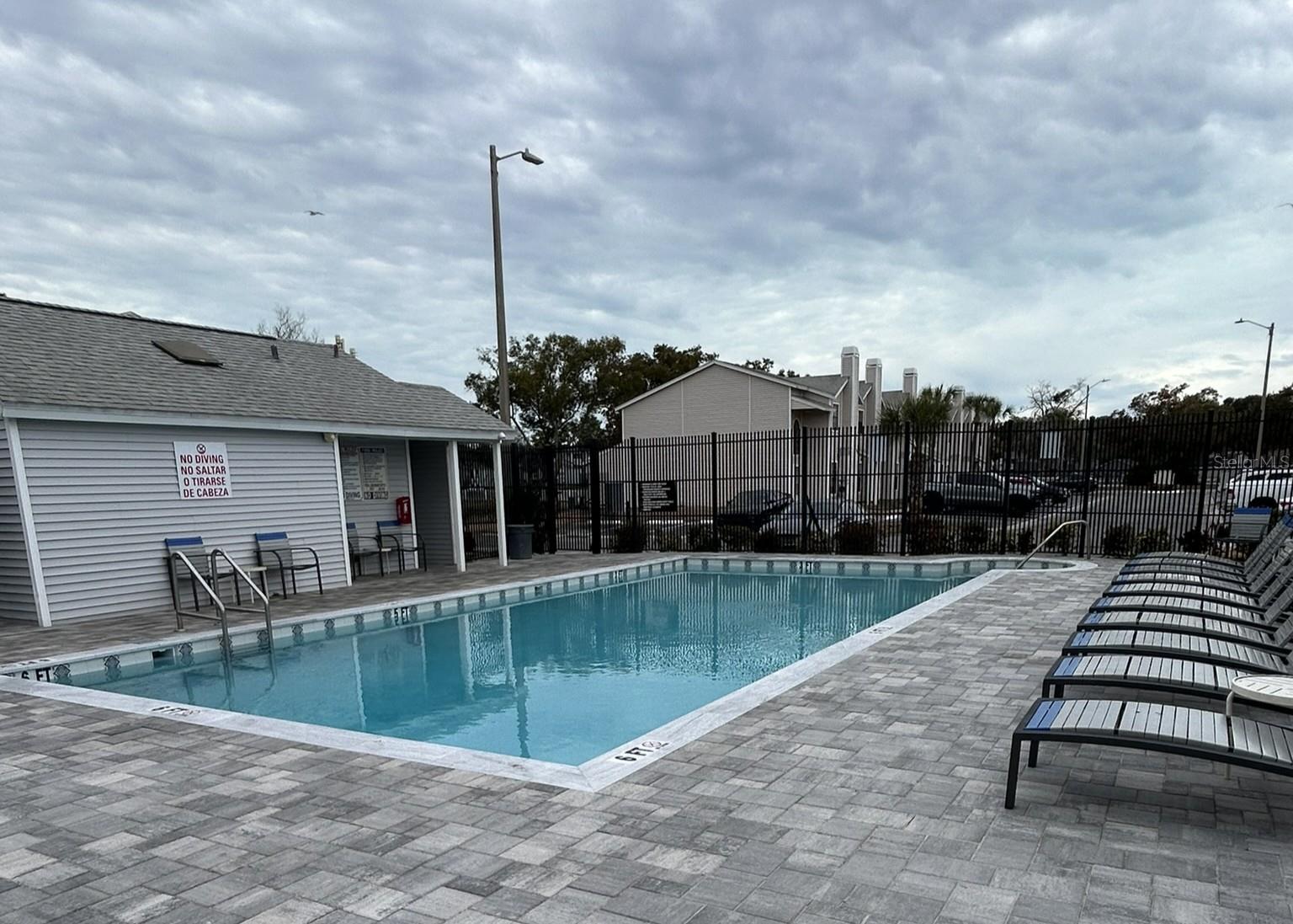 HAMPTON PARK TWNHMS UN 1 - Residential