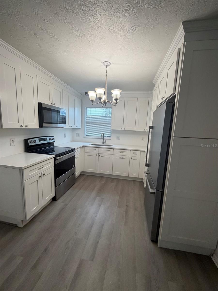 ROYAL ESTATES - Residential